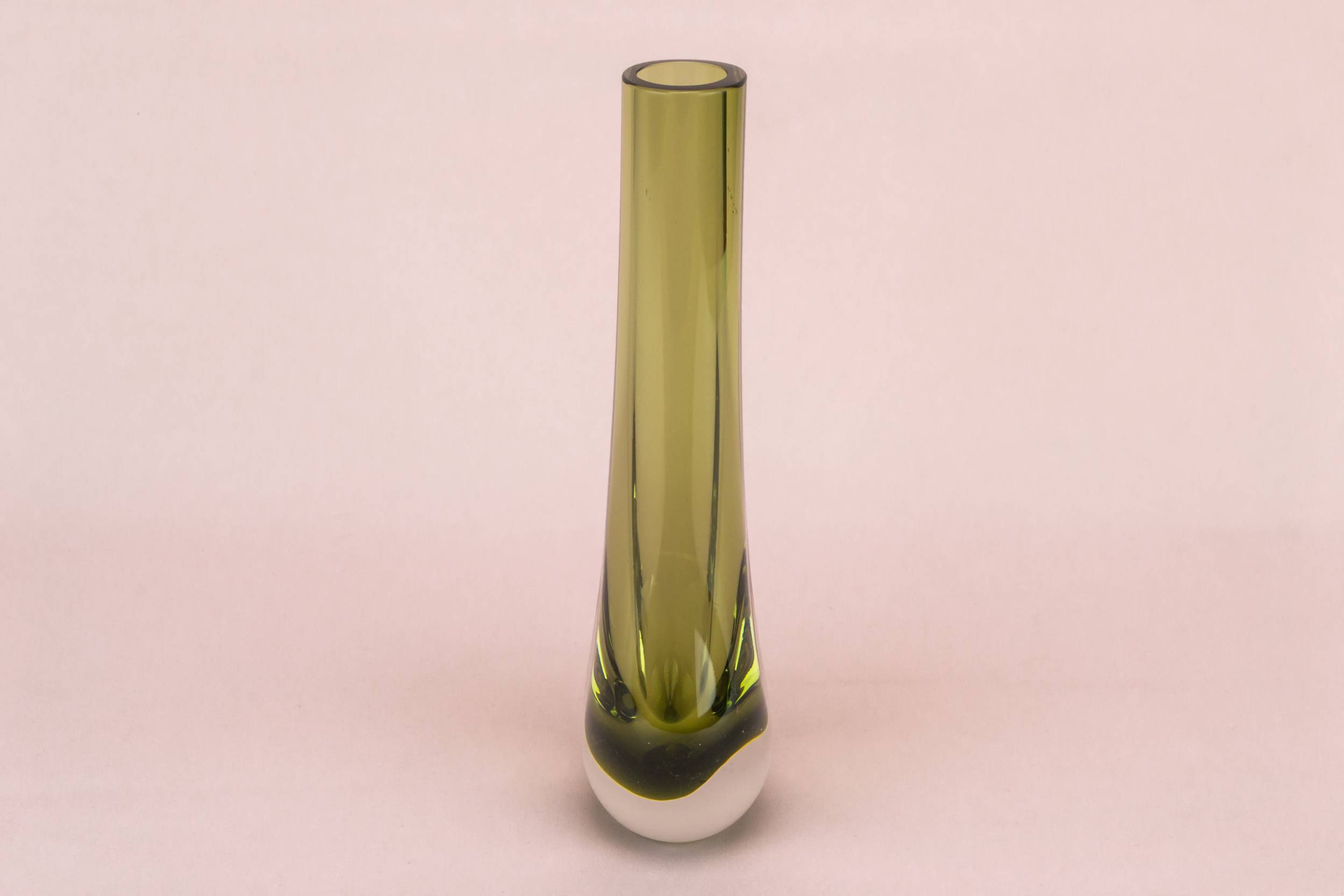 Modernist Vintage VASE — Whitefriars green glass vase 2