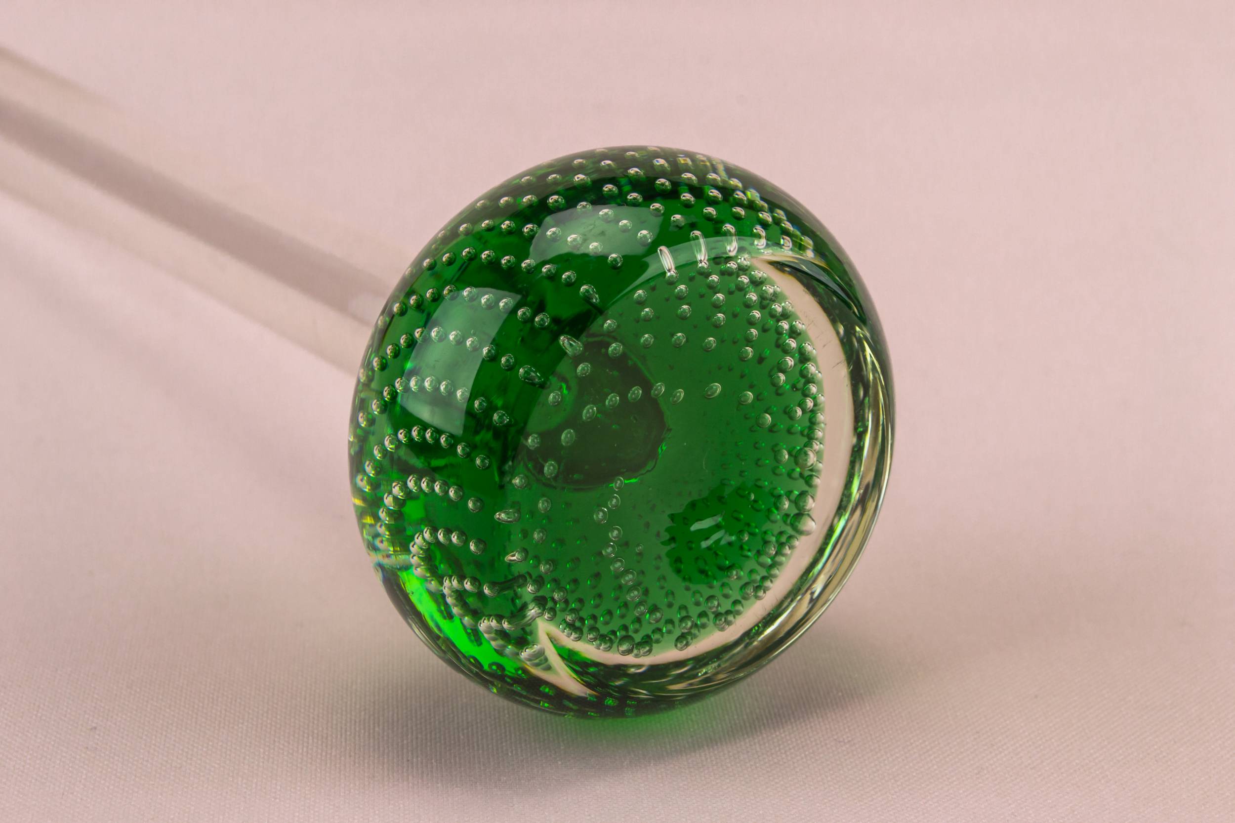 Glass Elegant Bubbles — Small green glass bud ase 2
