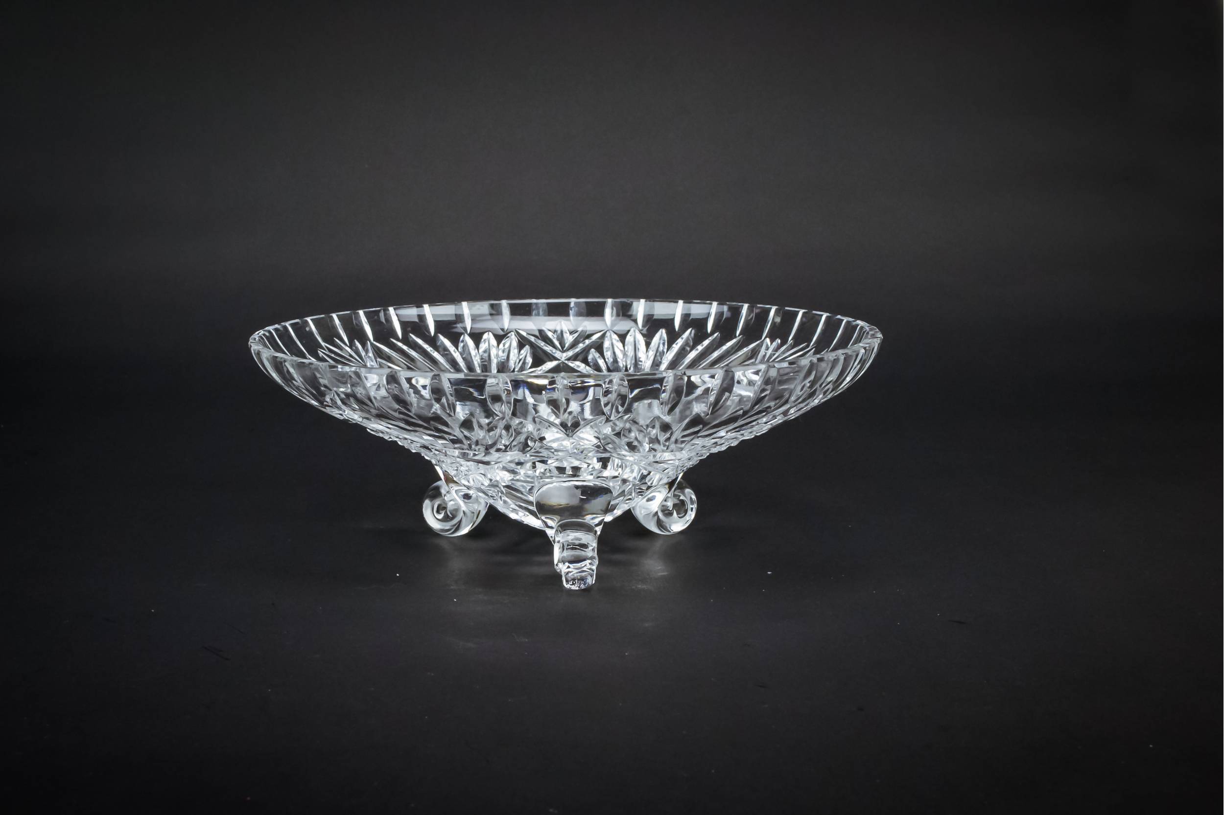 Elegant Glass BOWL — Glass serving bowl