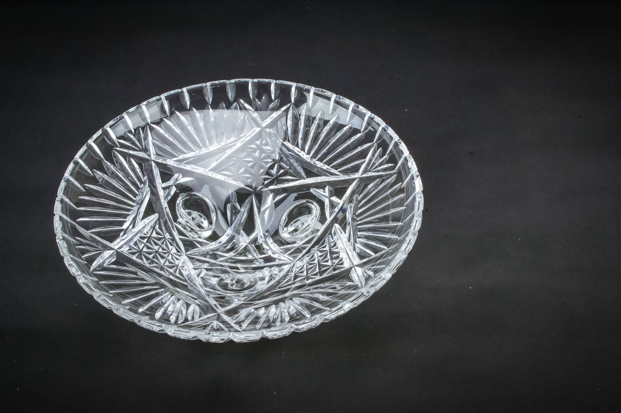 Elegant Glass BOWL — Glass serving bowl 2