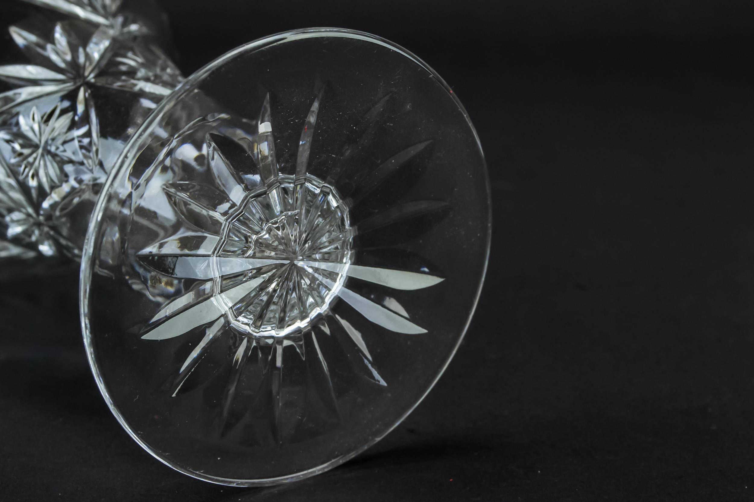 Glass Spectacular Webb — 2 cut glass fluted vases 2