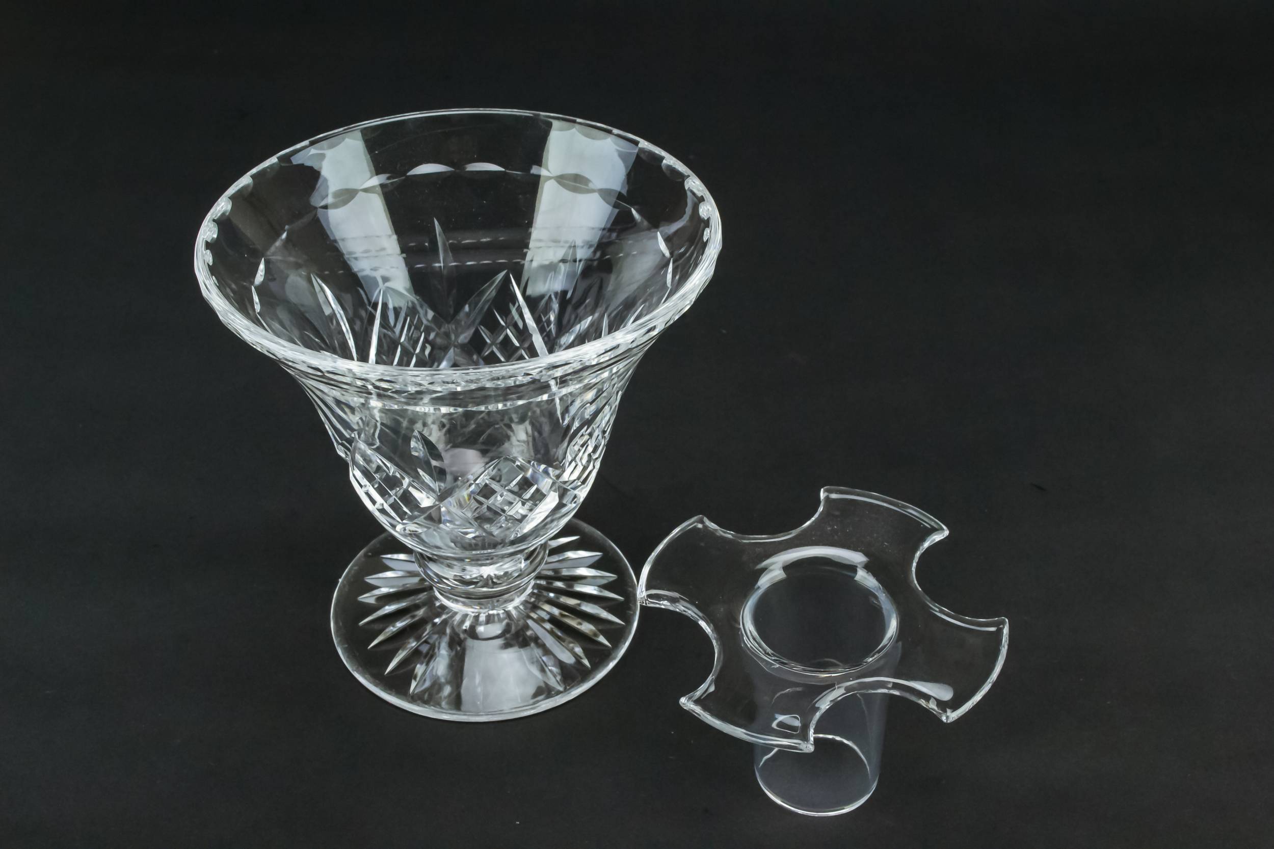 Edwardian Antique VASE — Cut glass flower vase 1