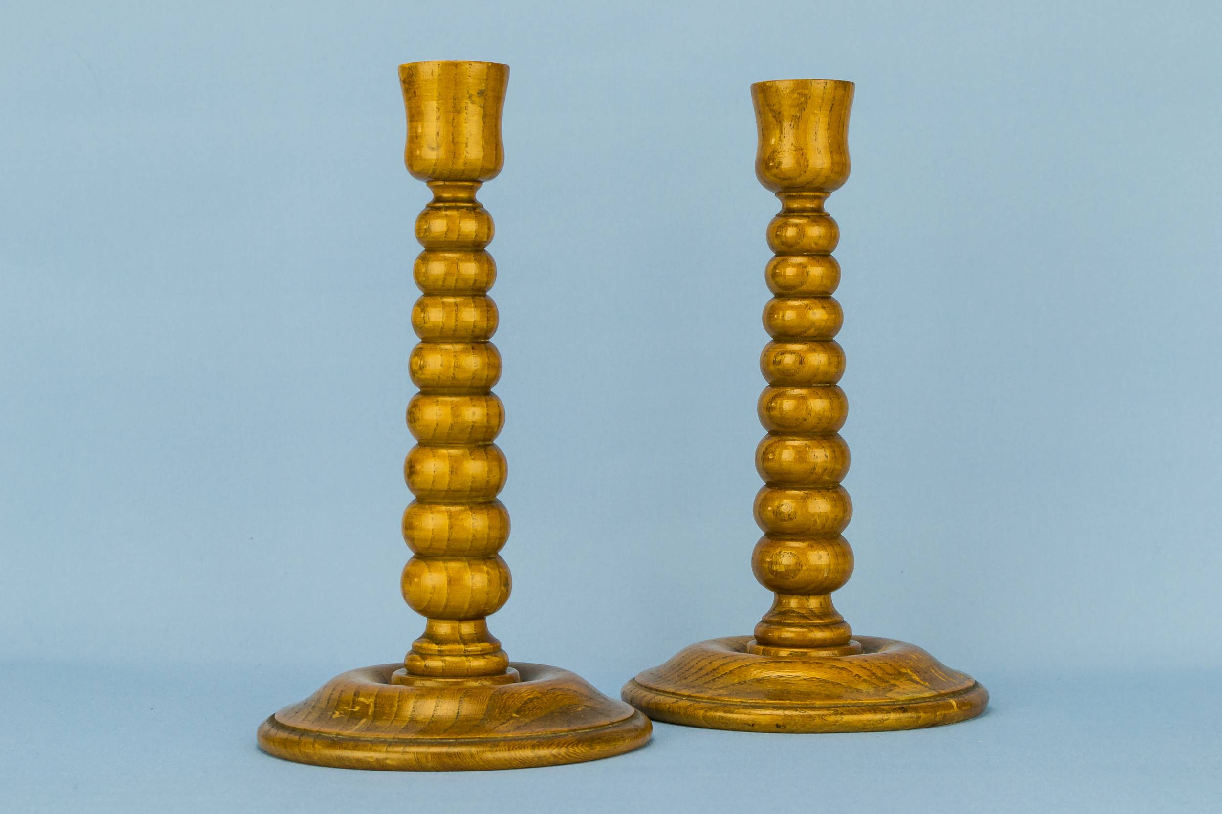 Arts Crafts Antique — 2 blonde bobbin candlesticks 2