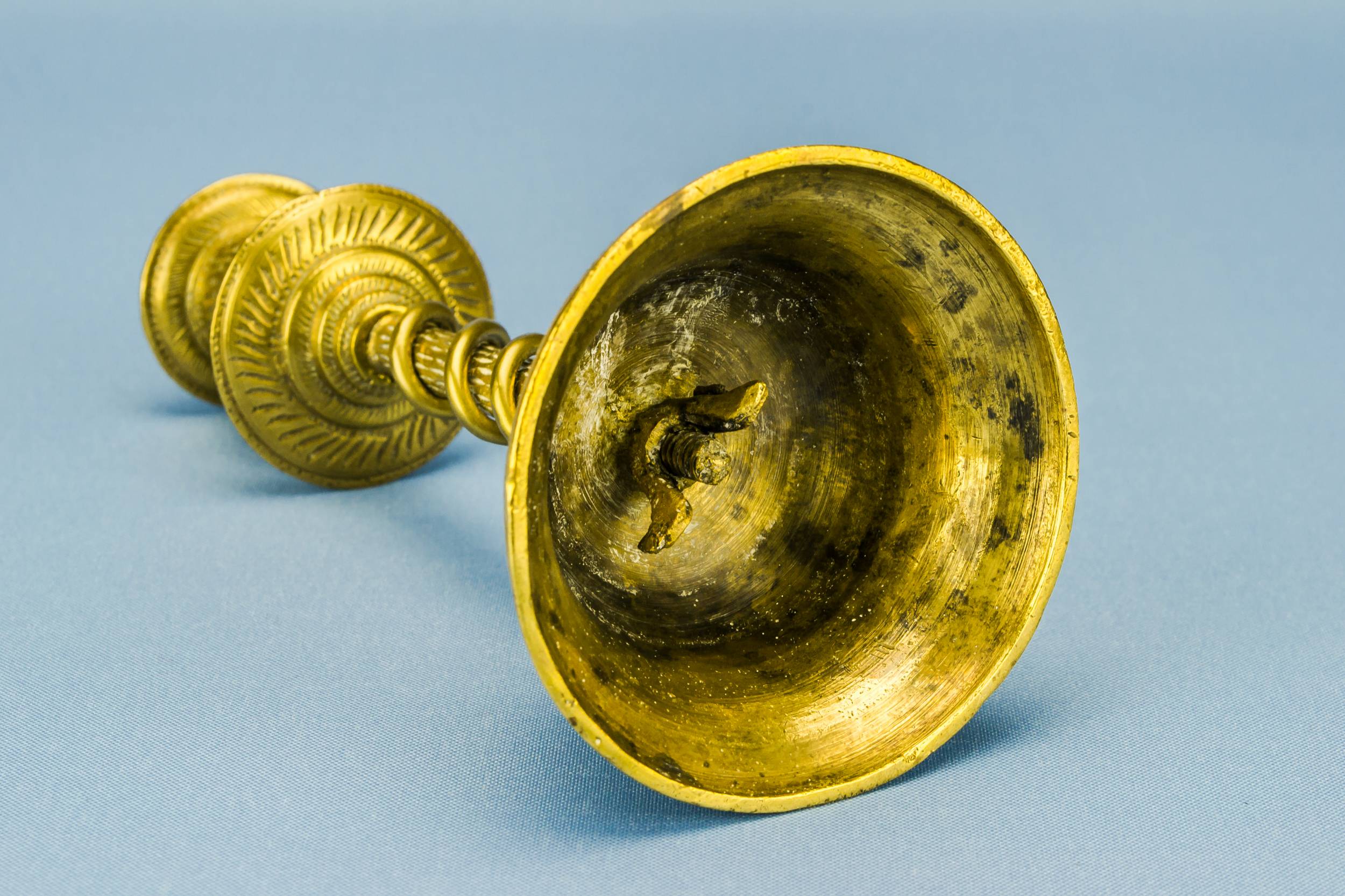 Brass Vintage Birds — 2 coiled brass candlesticks 3