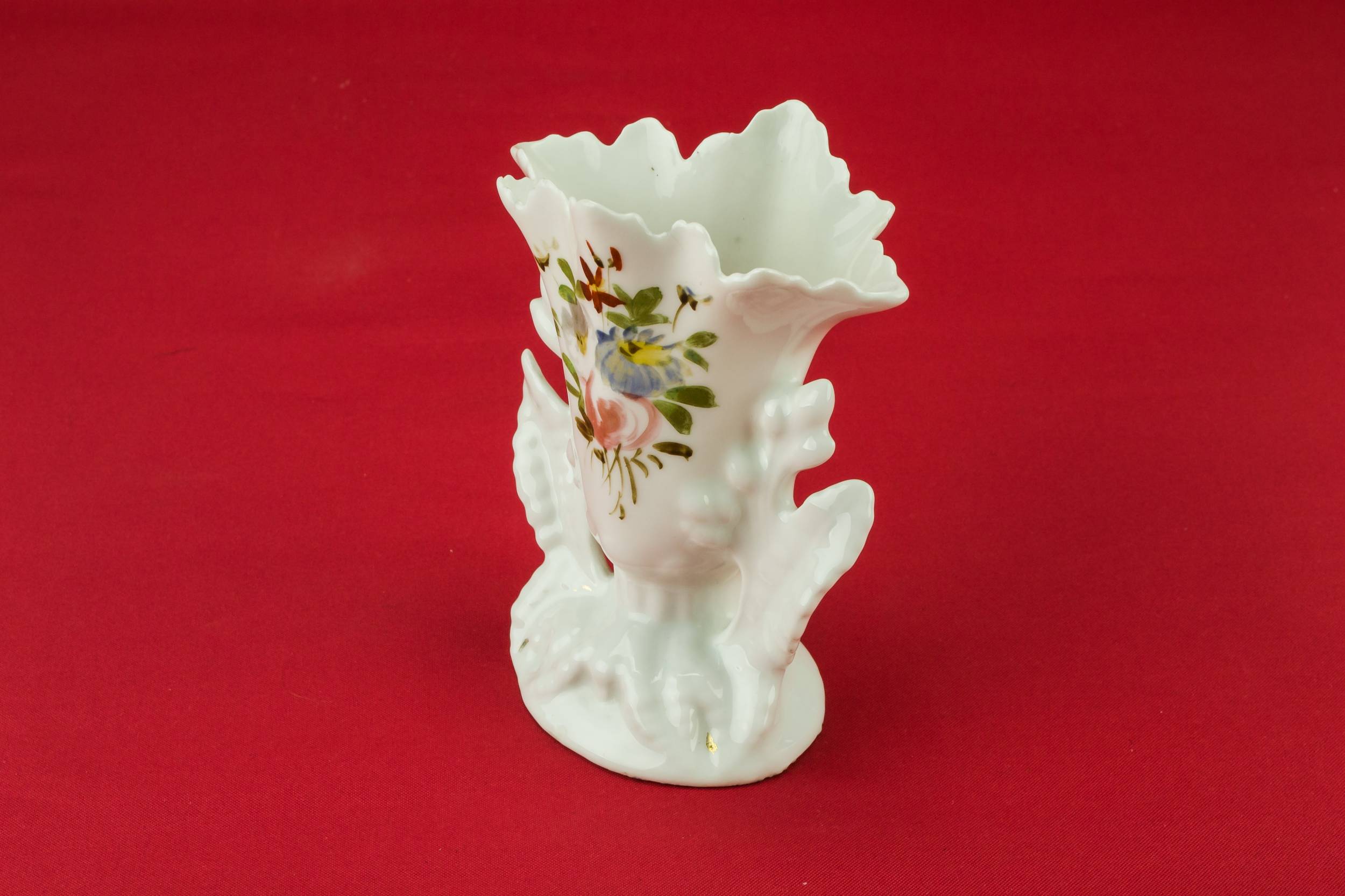Shabby Chic Antique — Small porcelain vase 3