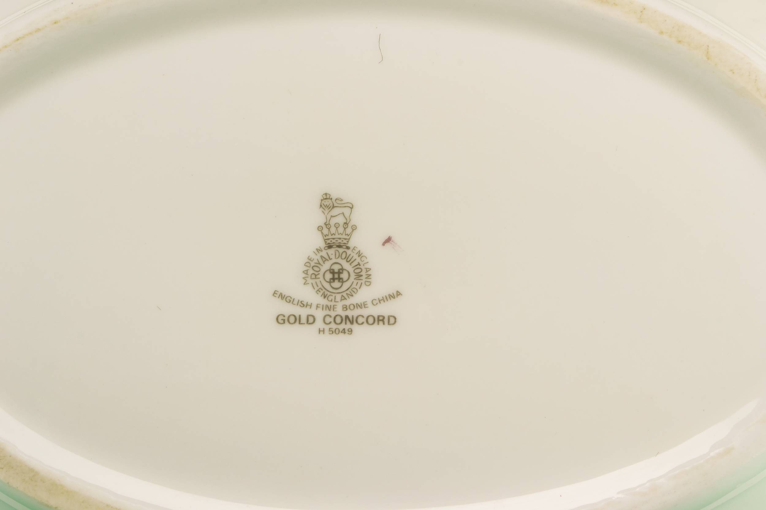 Large Serving Bowl — Royal Doulton large bowl 3