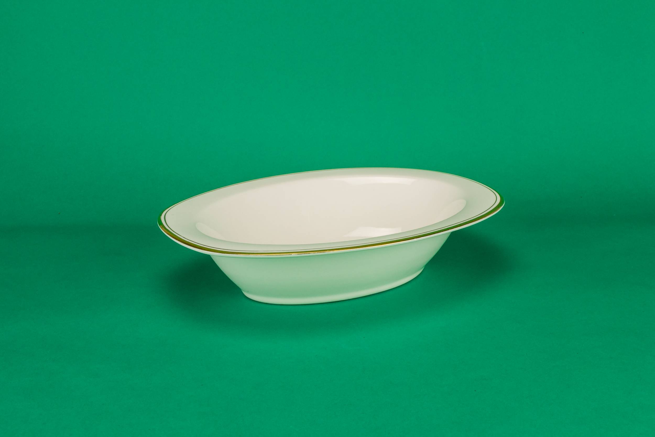 Large Serving Bowl — Royal Doulton large bowl