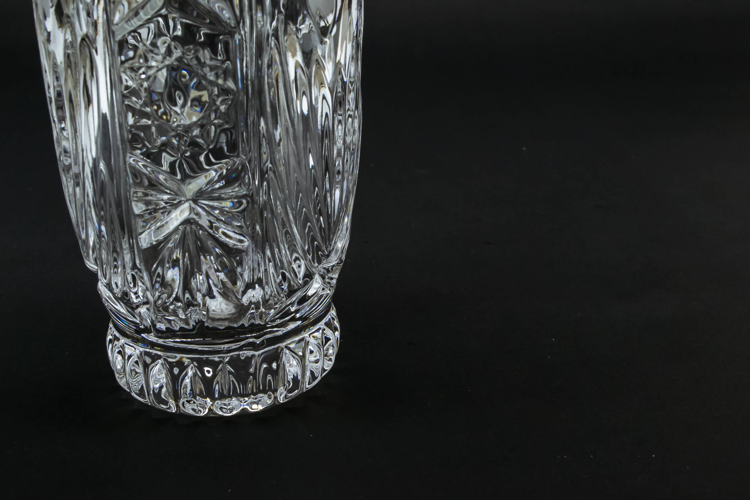 Traditional Vintage Floral — Flower glass vase 4