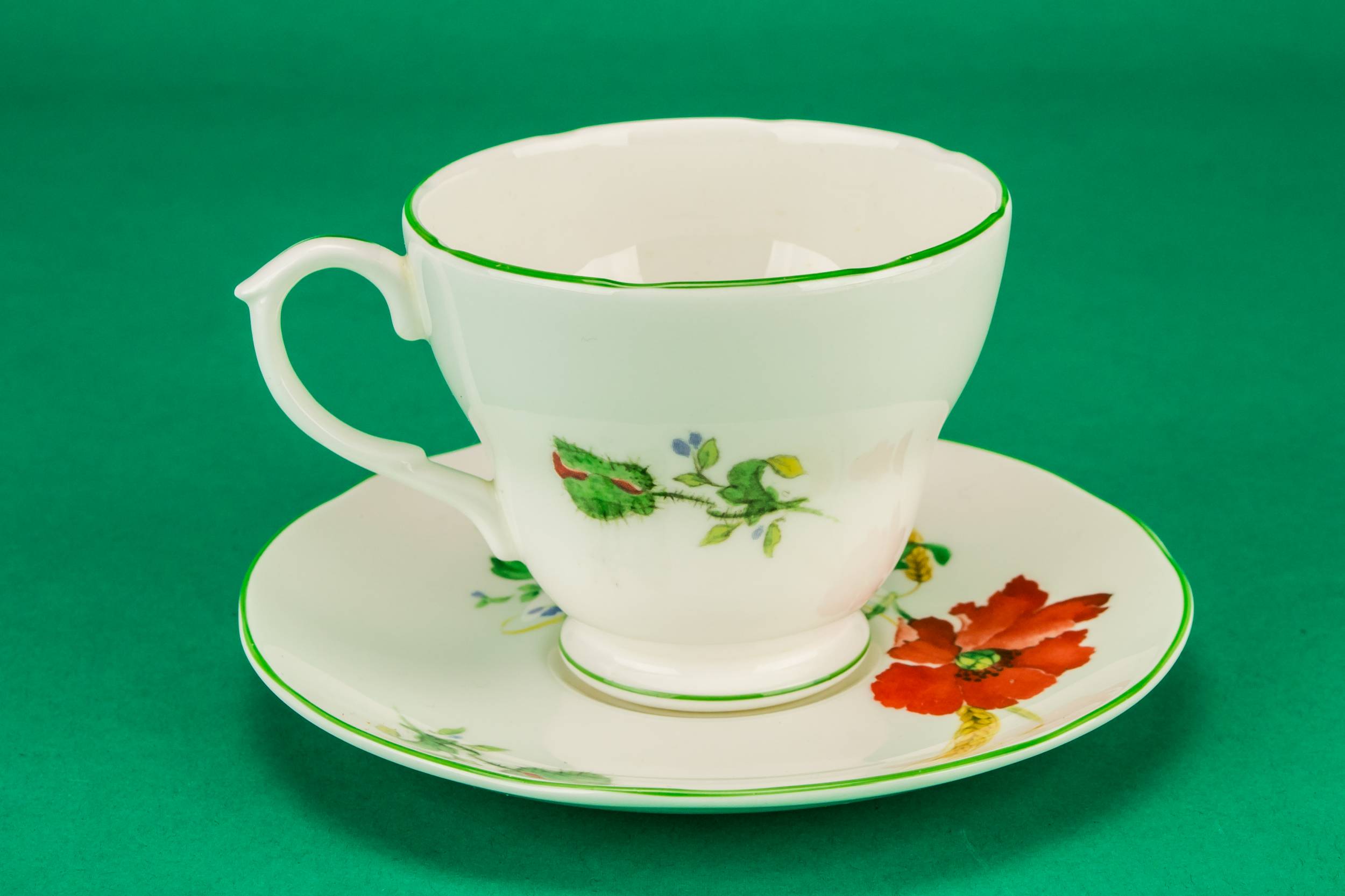 Persons Vintage Spectacular — Poppies tea set for 4 2