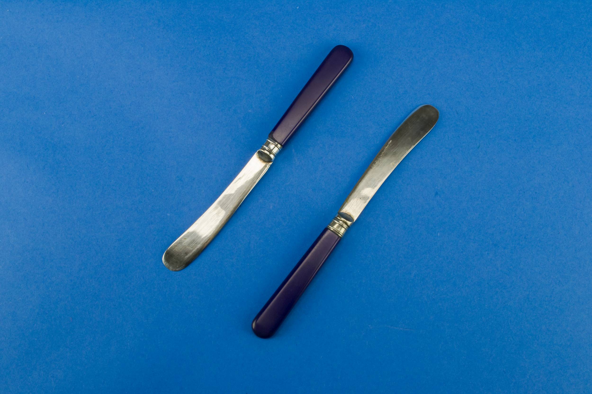 Art Deco Festive — 6 purple butter knives