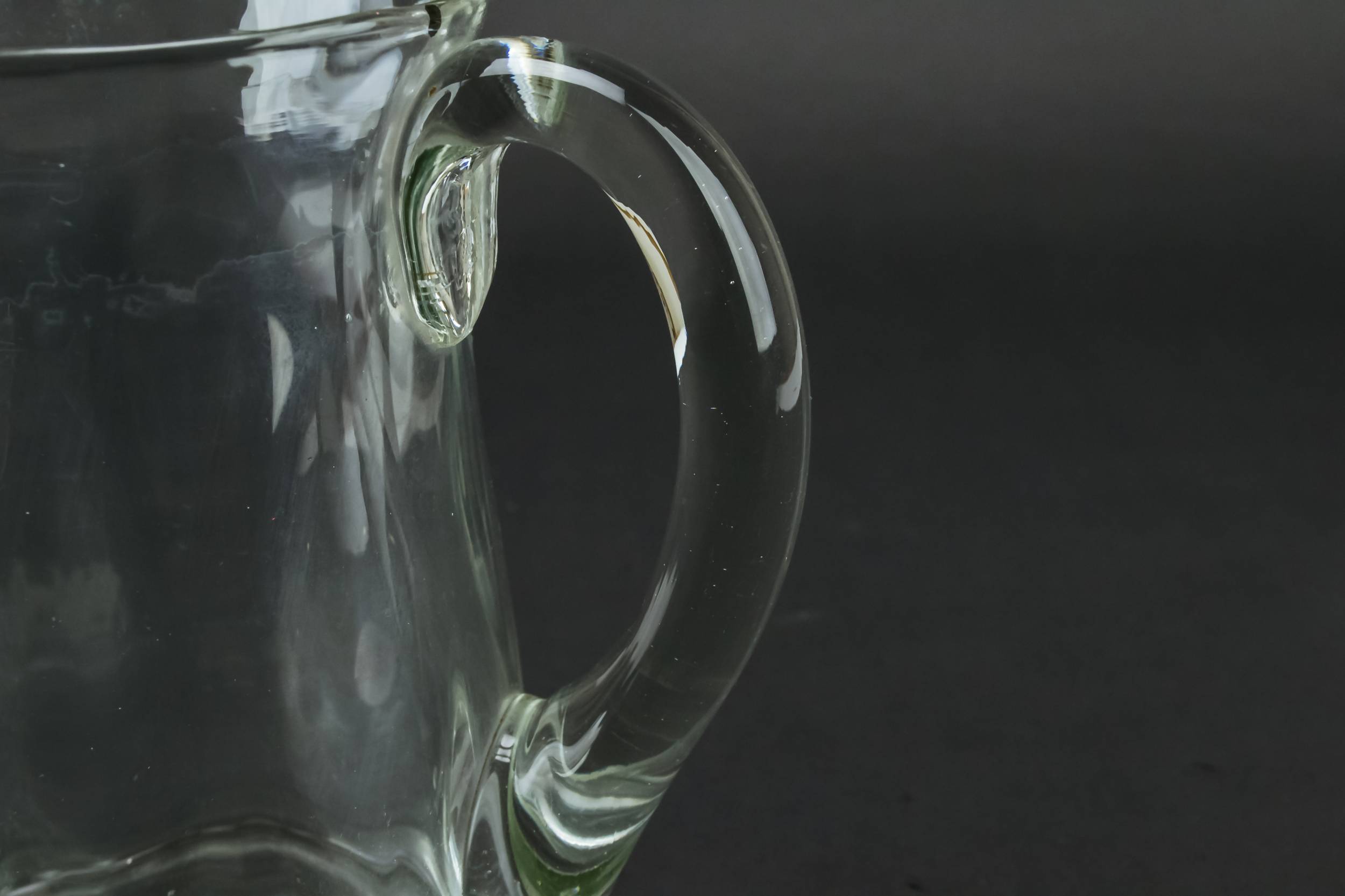 Elegant Glass JUG — Blown glass water jug 2