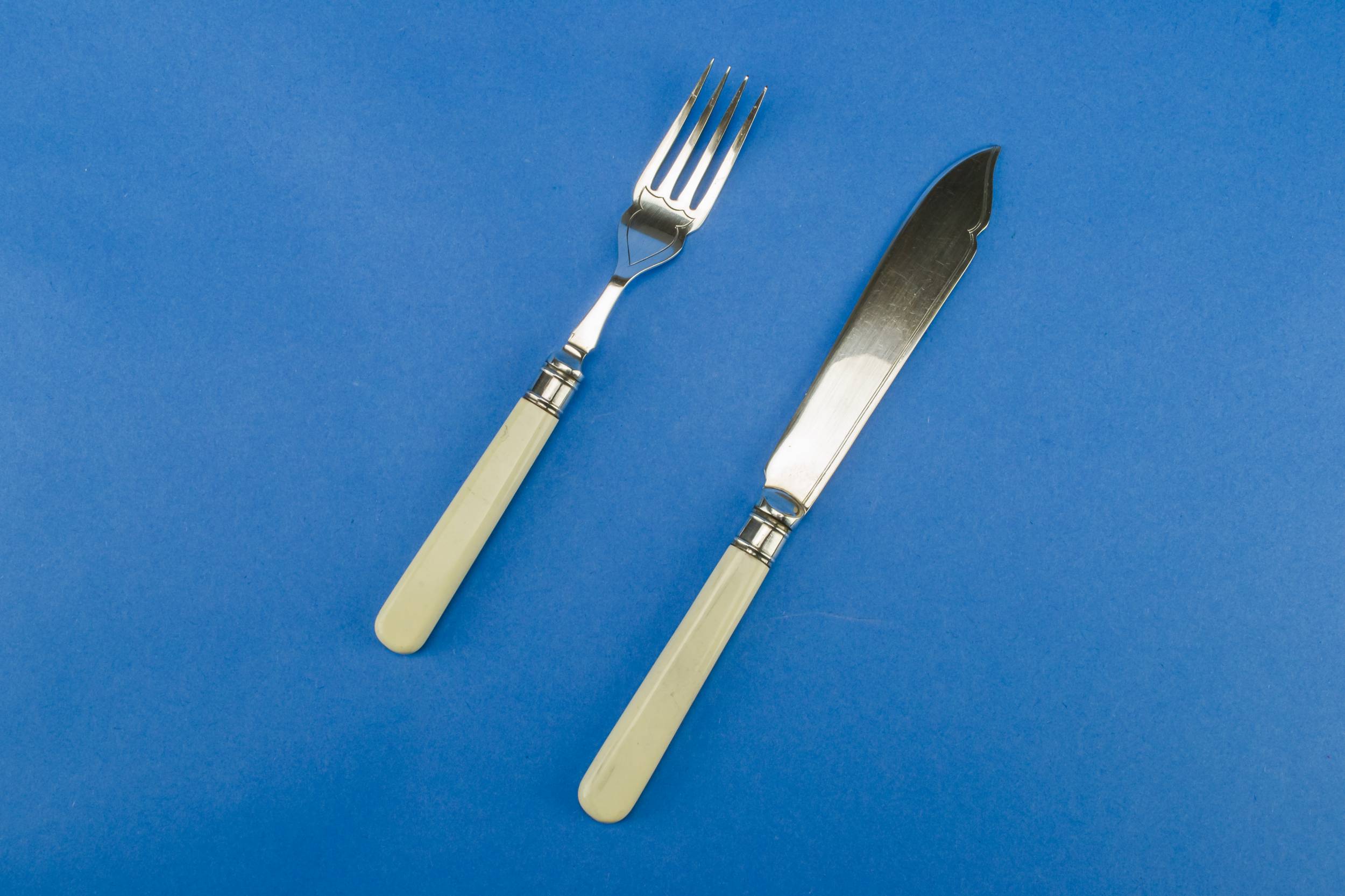 Silver Plated Metal — Knives and forks set for 6