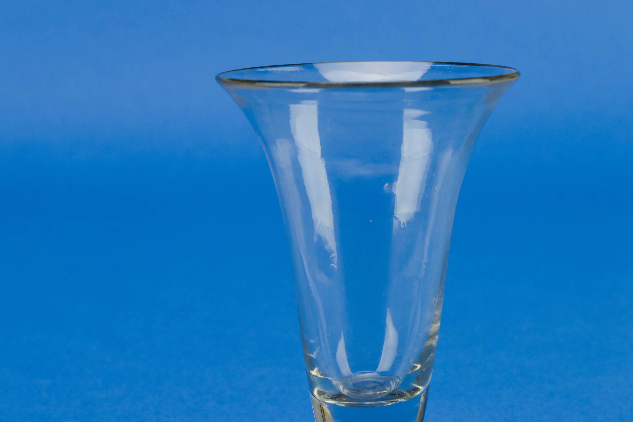 Clear Antique Minimalist — Trumpet port or sherry glass 3