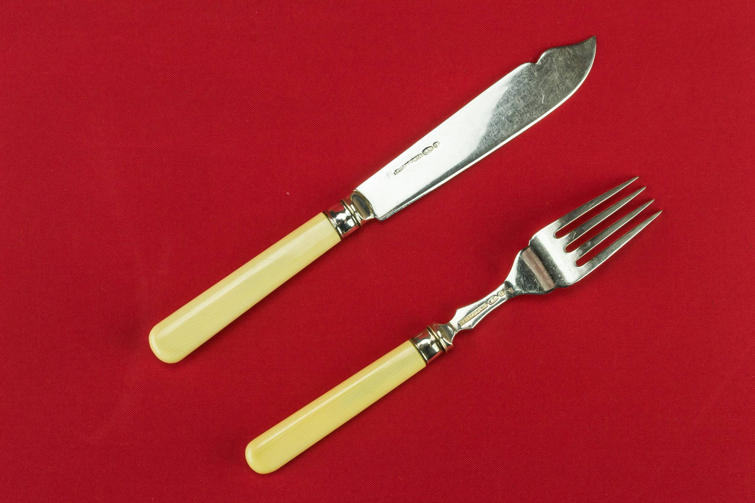 Silver Vintage DINNER — Dining cutlery canteen for 6 4