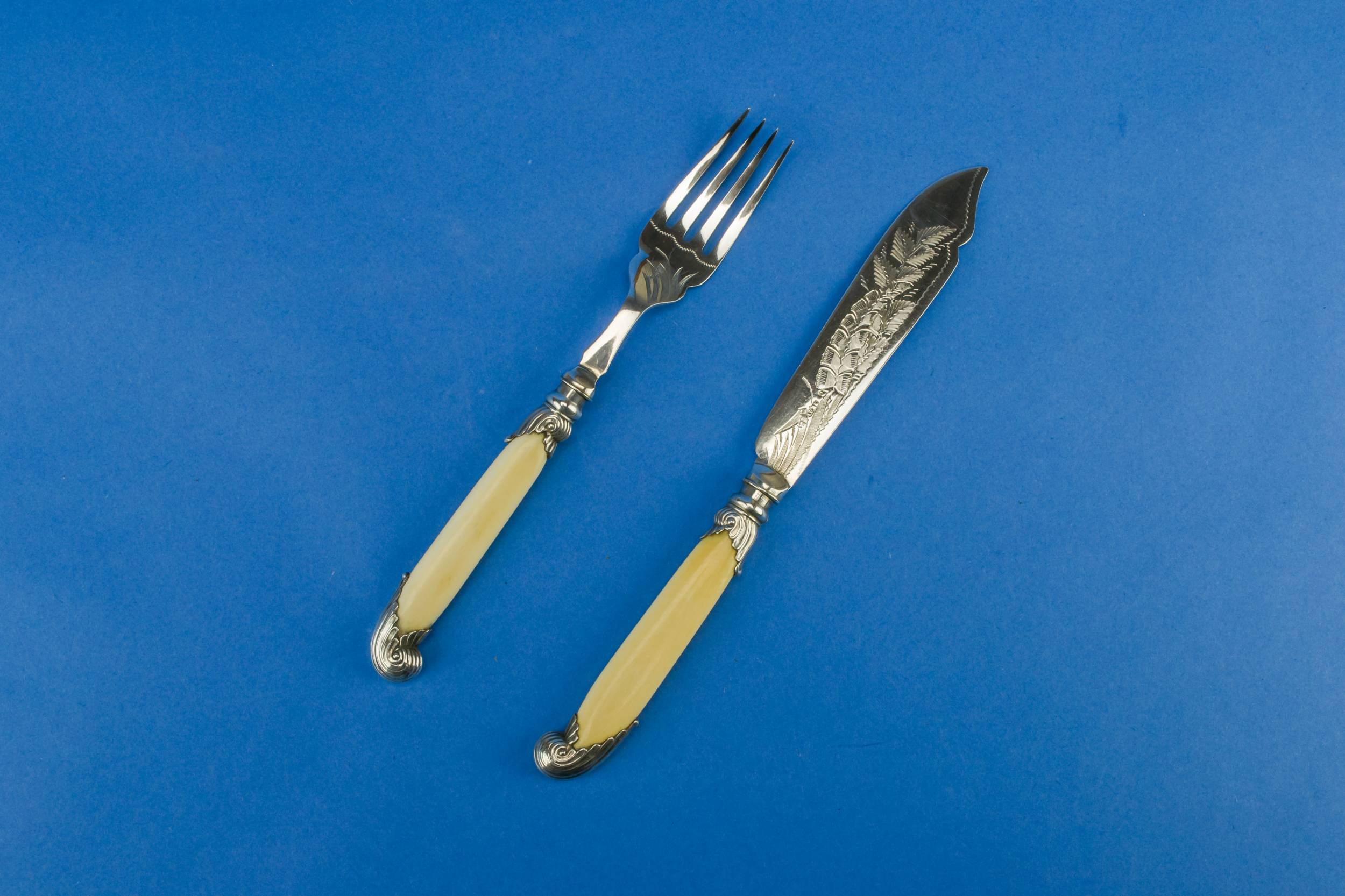 Ivory Art Nouveau — Dining cutlery set for 6