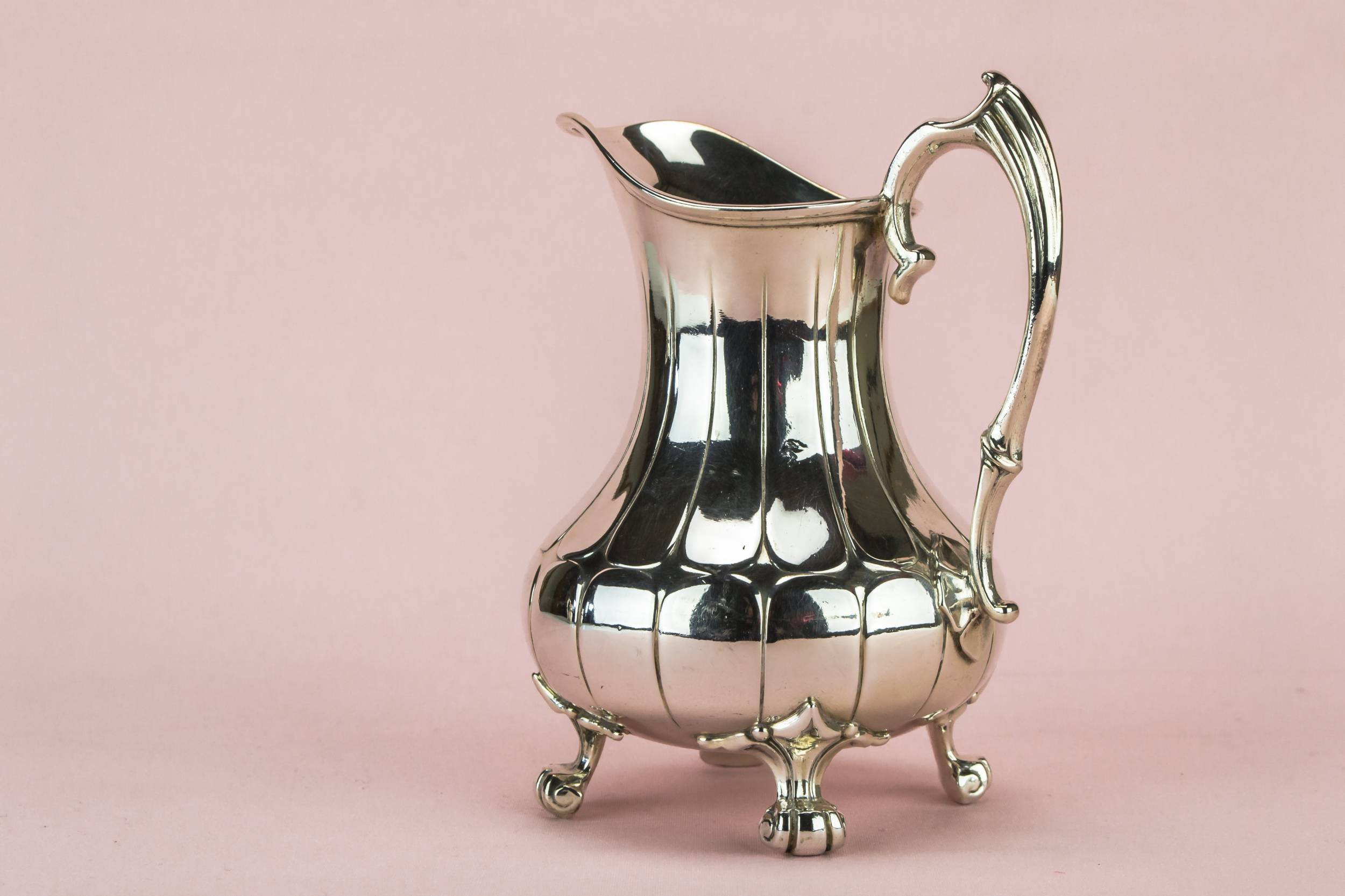 Silver Plated Metal — Pear shaped silver tea set 4