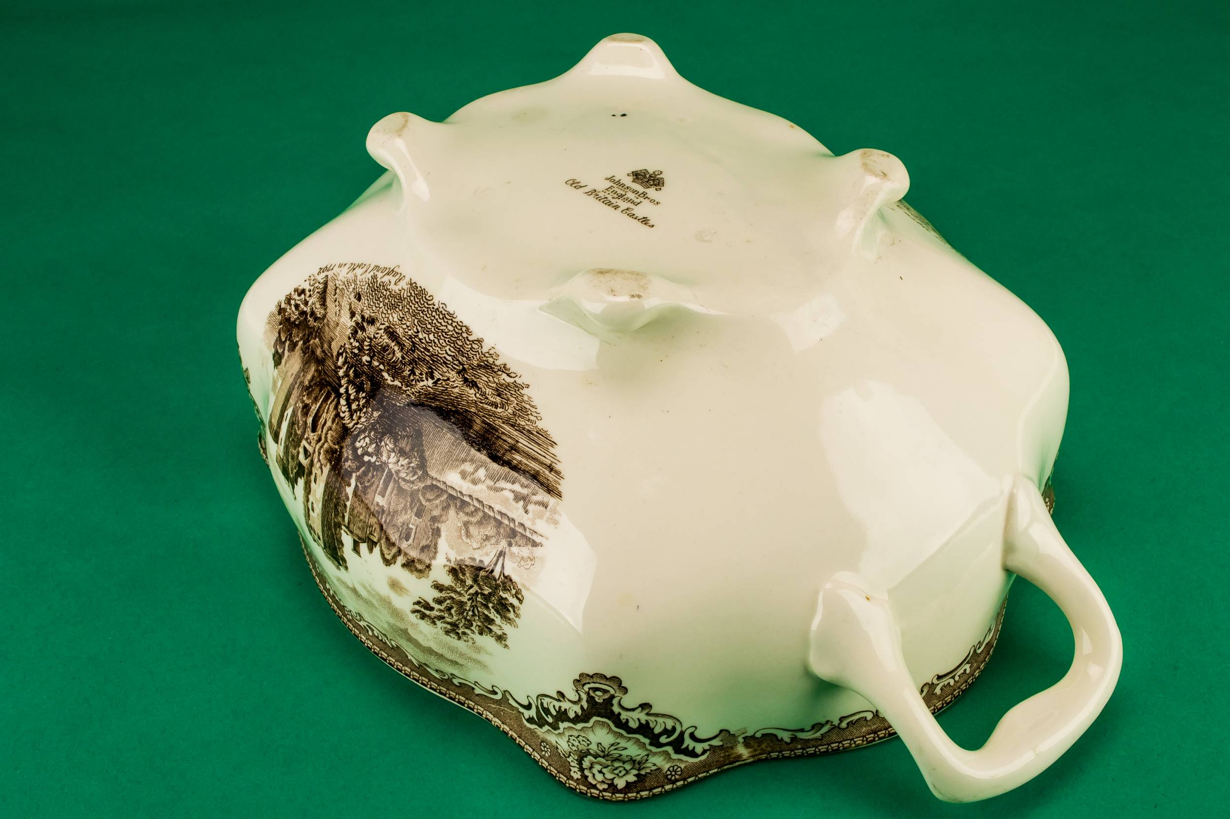 Large Serving Bowl — Large brown serving bowl 2