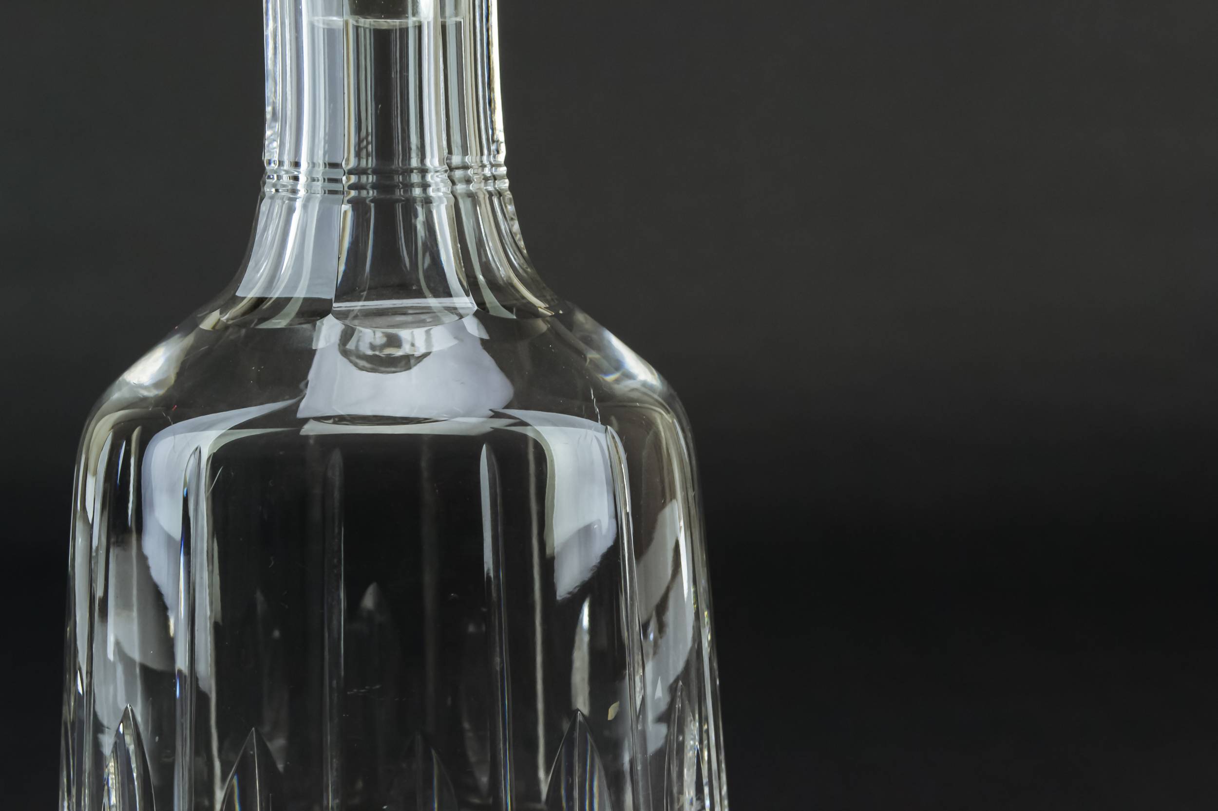 Vintage Water Red — Stuart wine decanter 3