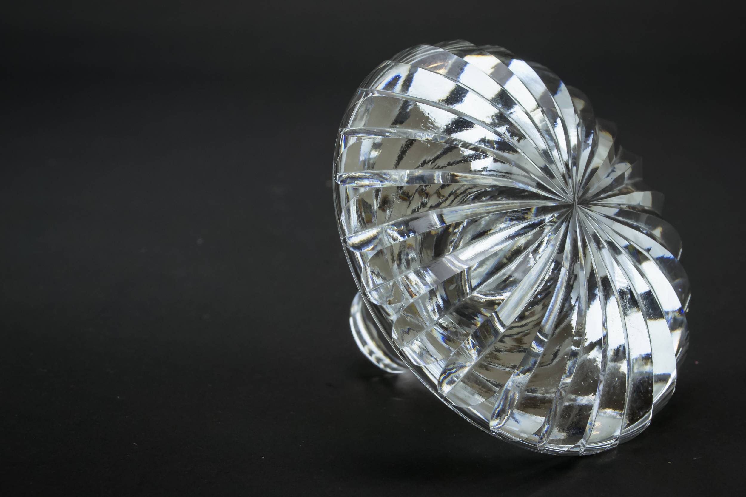 Cut Glass Whisky — Pyramid decanter for port 2