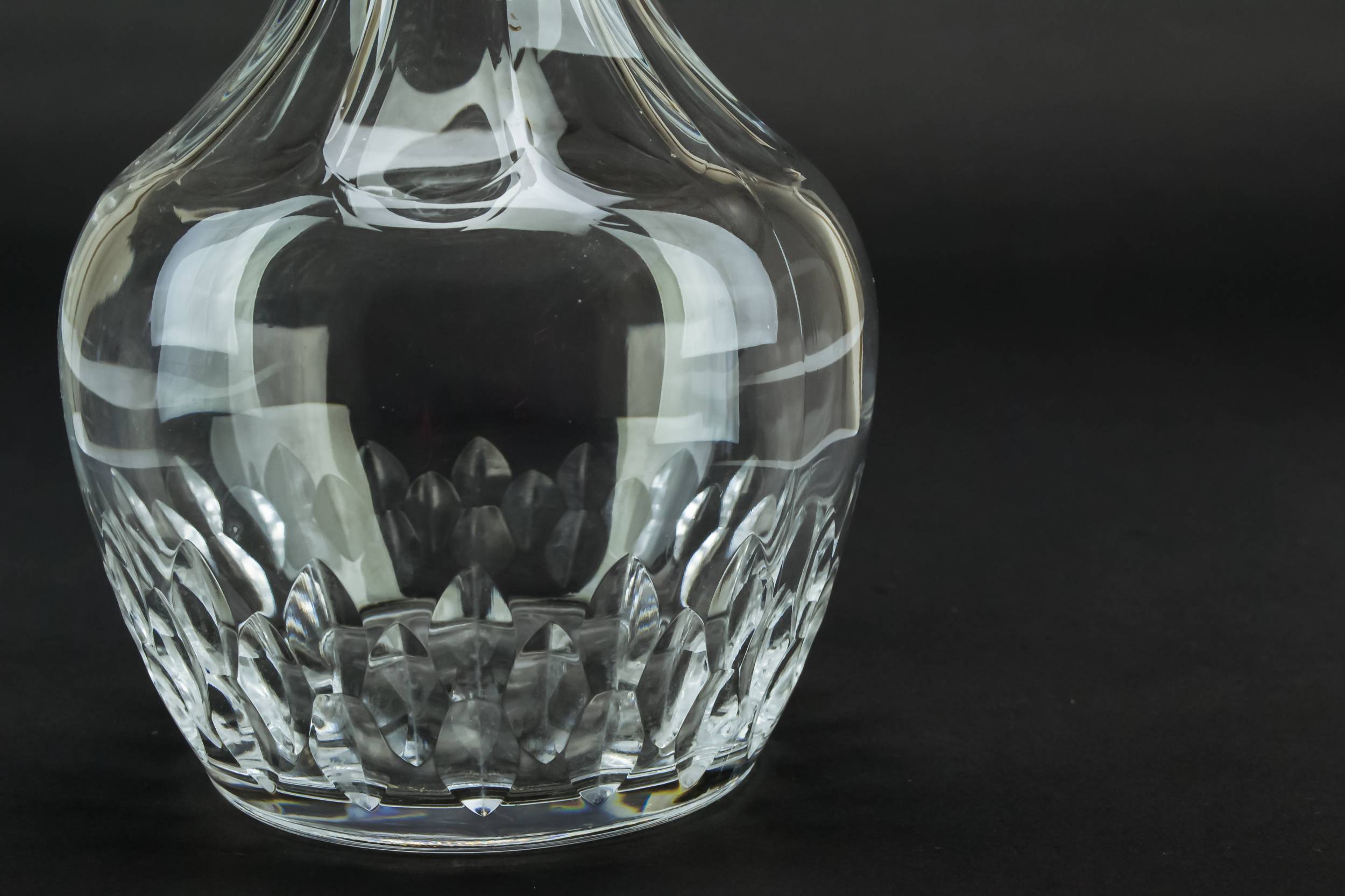 Vintage Liquor Whisky — Robust wine glass decanter 2