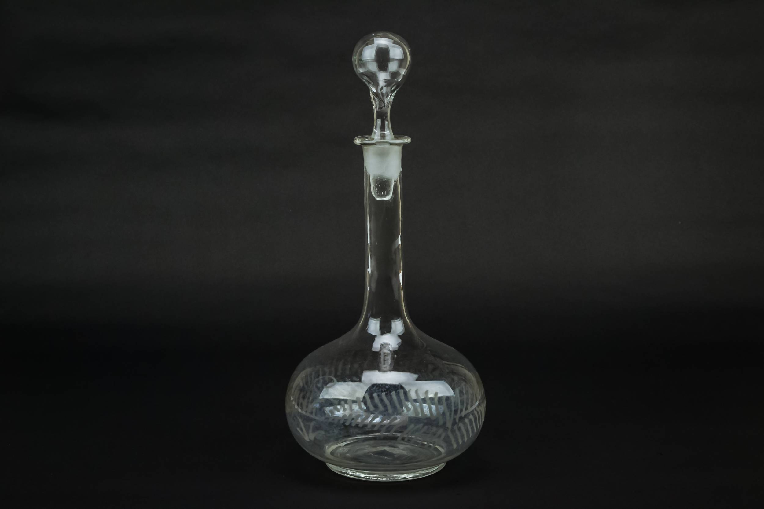Engraved Whisky Clear — Port and sherry decanter