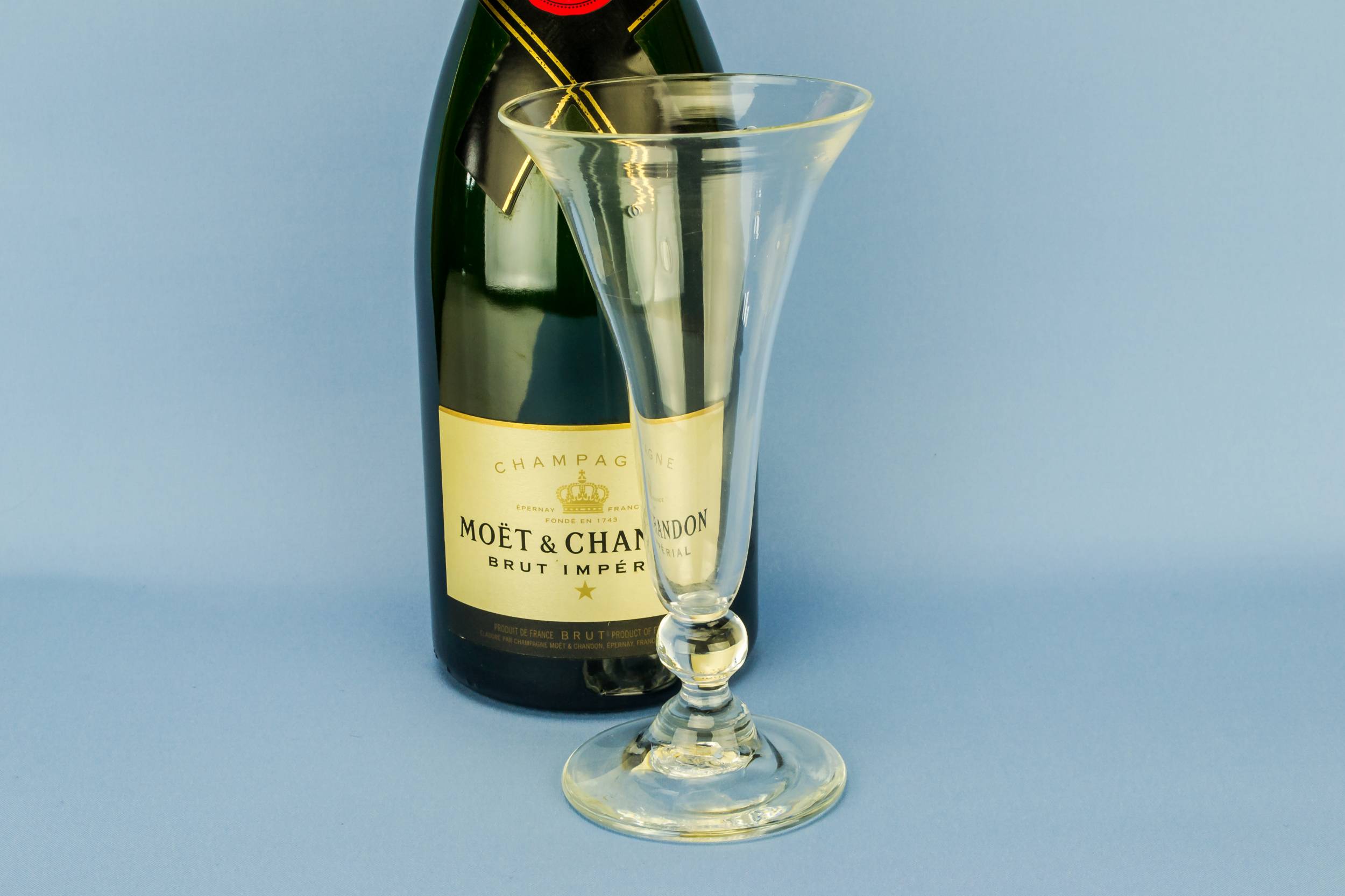 Spectacular Blown Glass — Blown glass Champagne flute