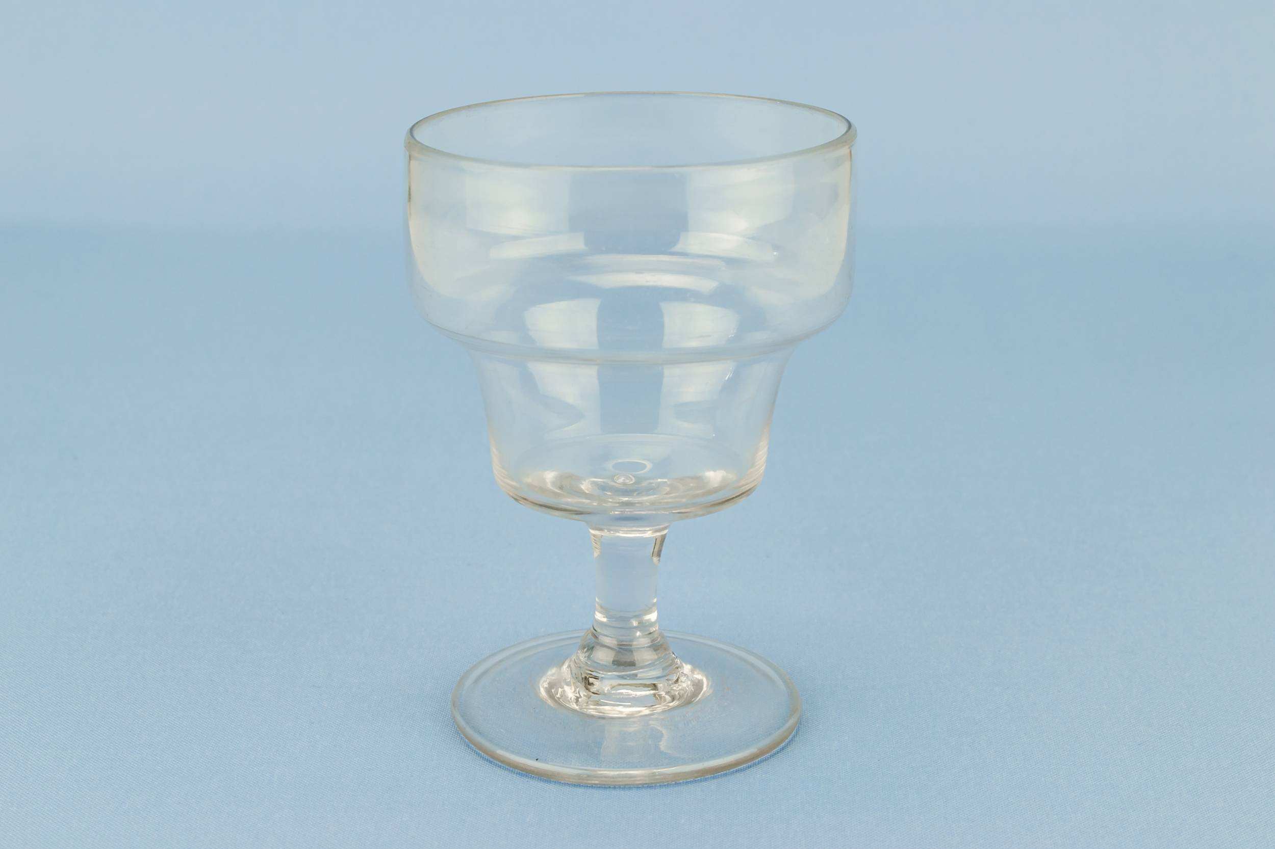 Antique High Victorian — Wine or beer rummer