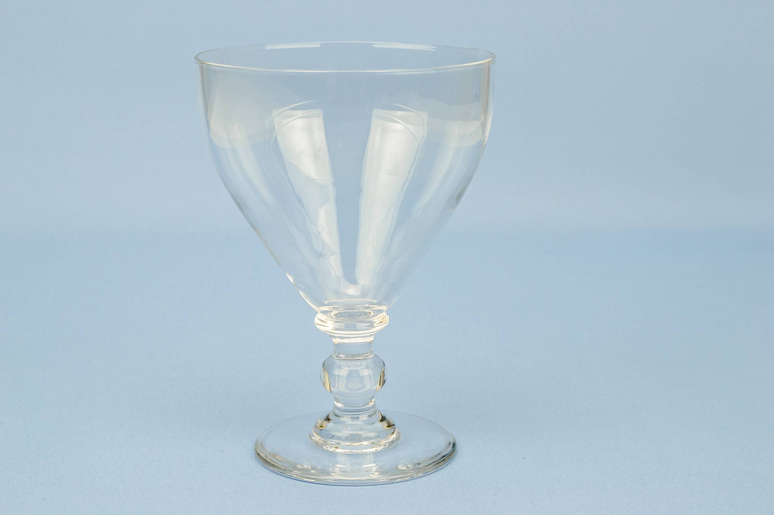 Clear Spectacular Minimalist — Large glass wine rummer 3