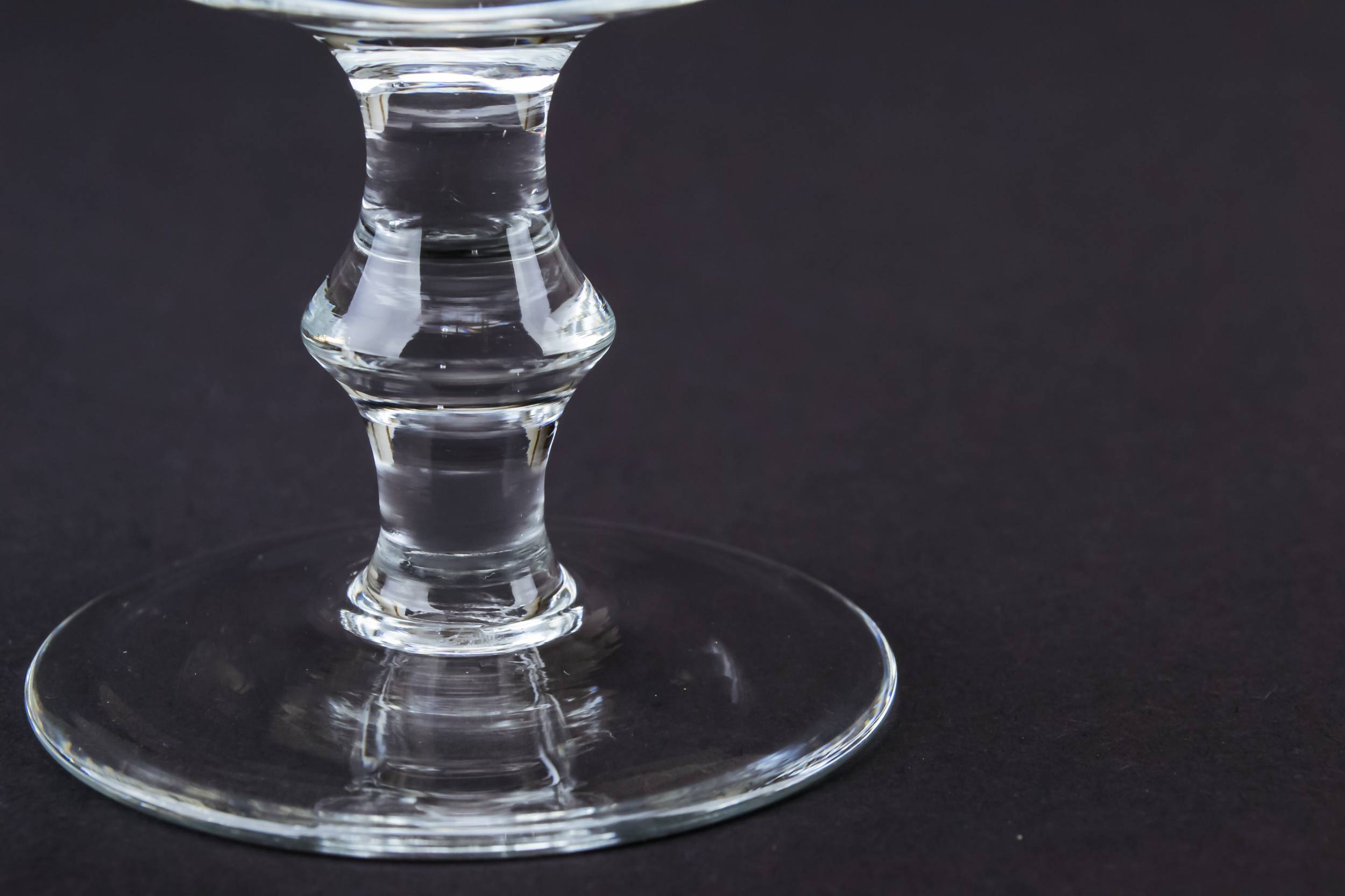 Clear Vintage Floral — 6 engraved wine glasses 1