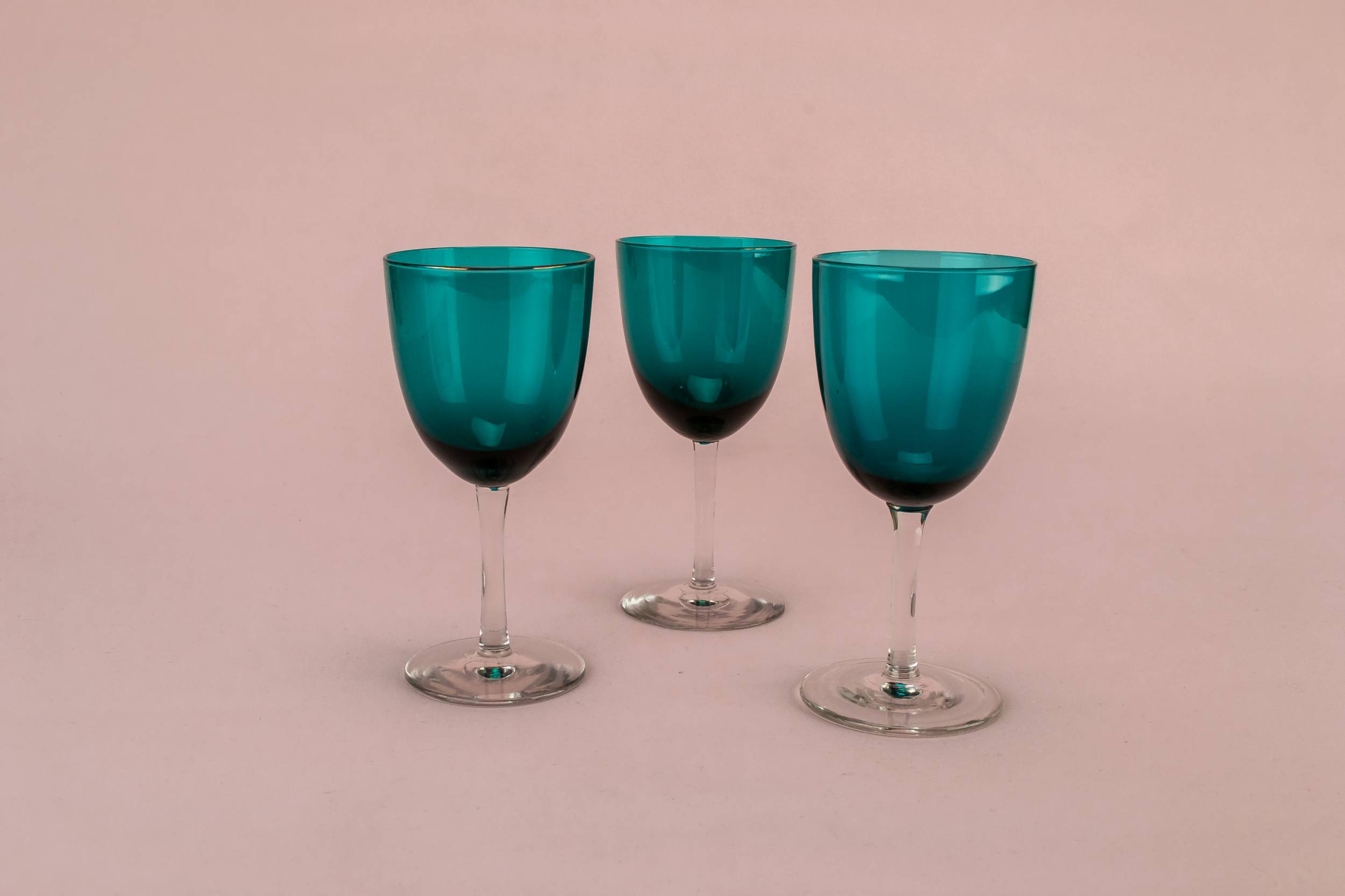 Green Elegant Minimalist — 3 dessert wine glasses