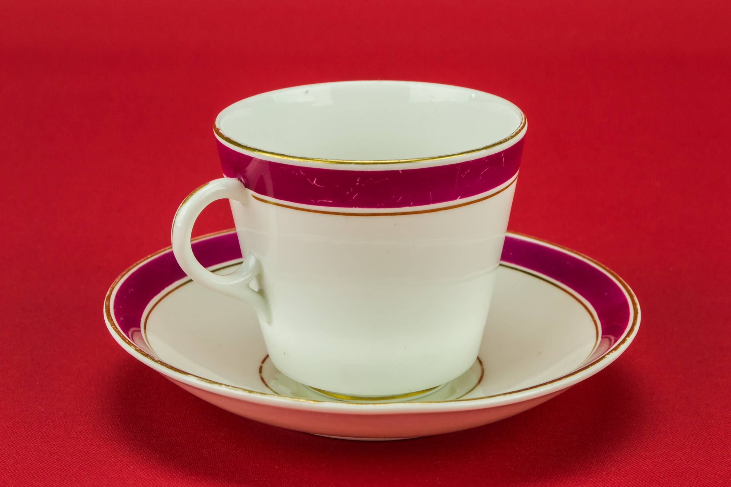 Persons Antique Elegant — Crimson tea set for 6 2
