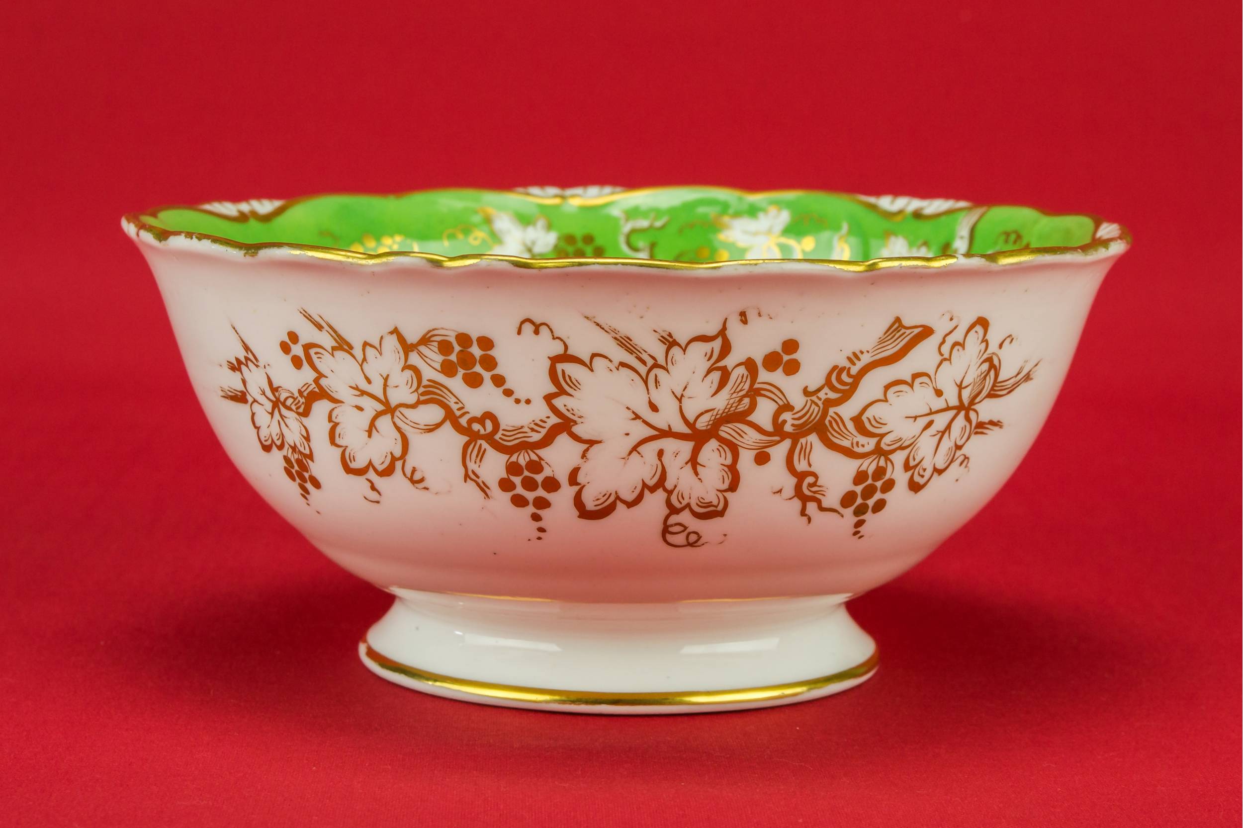 Neo-classical Opulent Grapes — Sugar bowl and milk jug 1