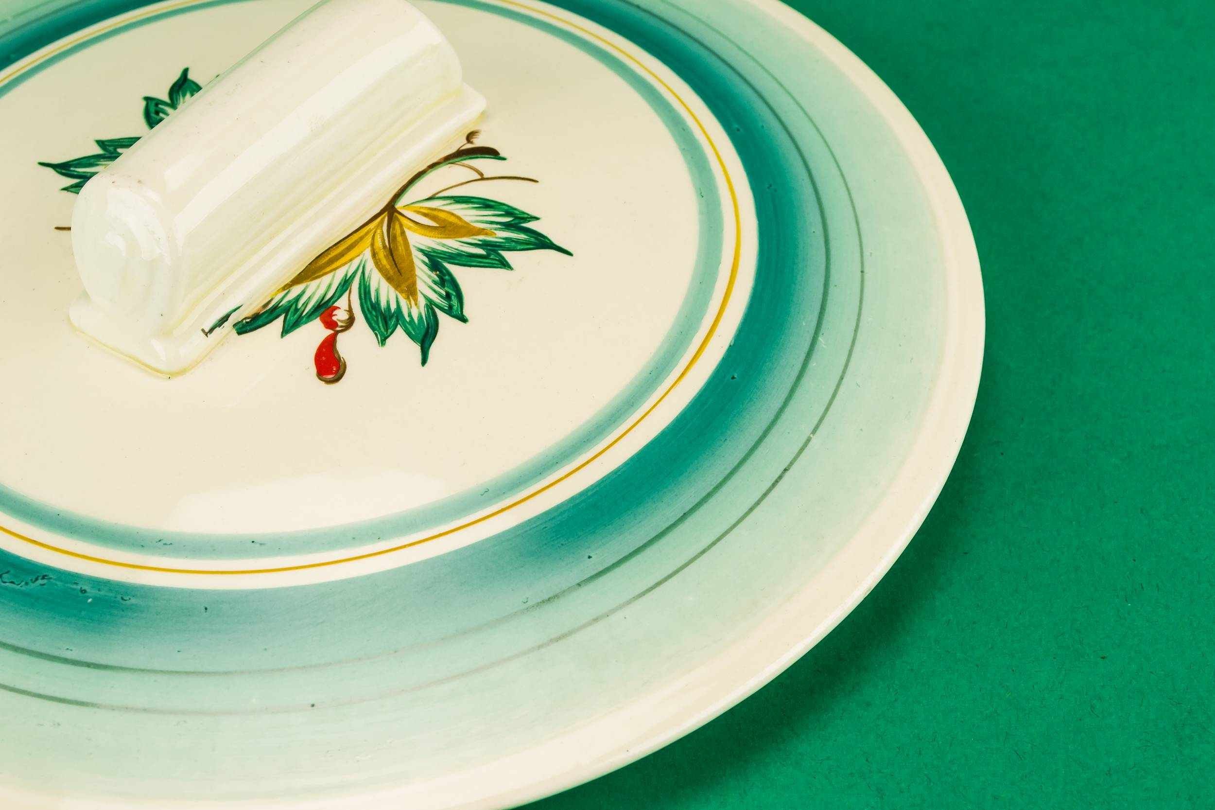 Classical Vintage TUREEN — Vegetable serving tureen 1
