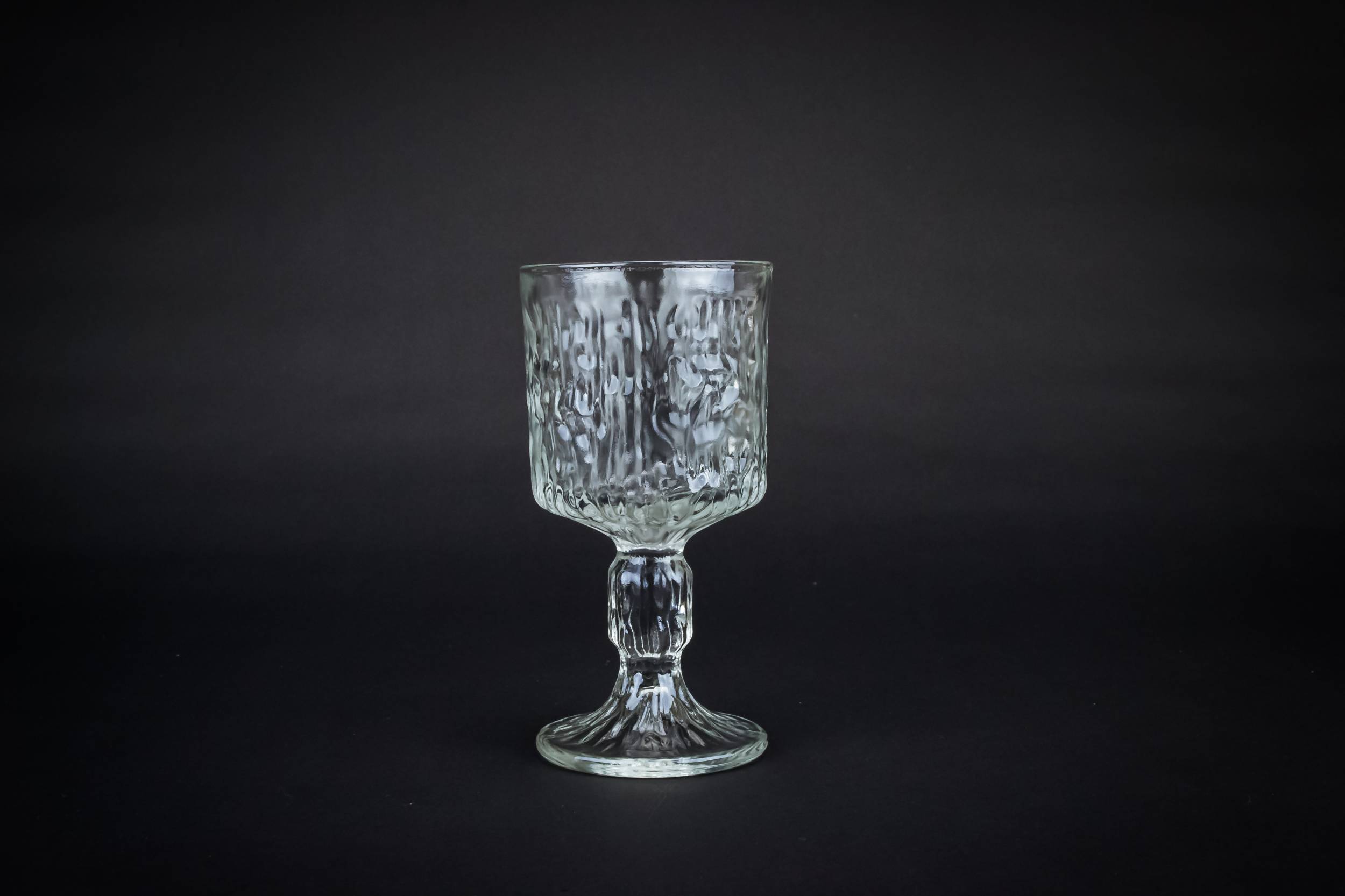 Clear Retro Dessert — 6 frosted wine glasses