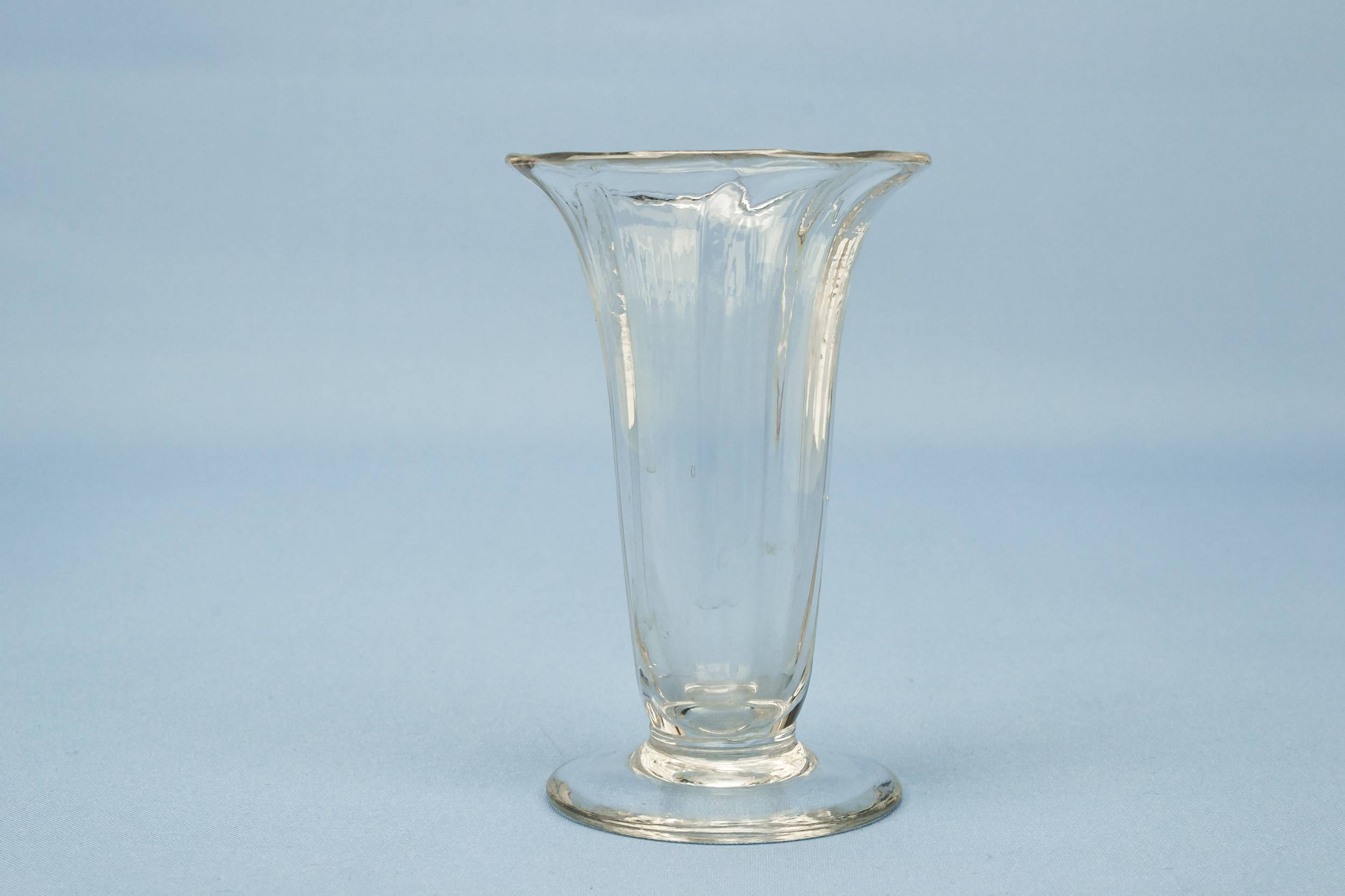 Antique Clear Wrythen — Port or sherry schooner 3
