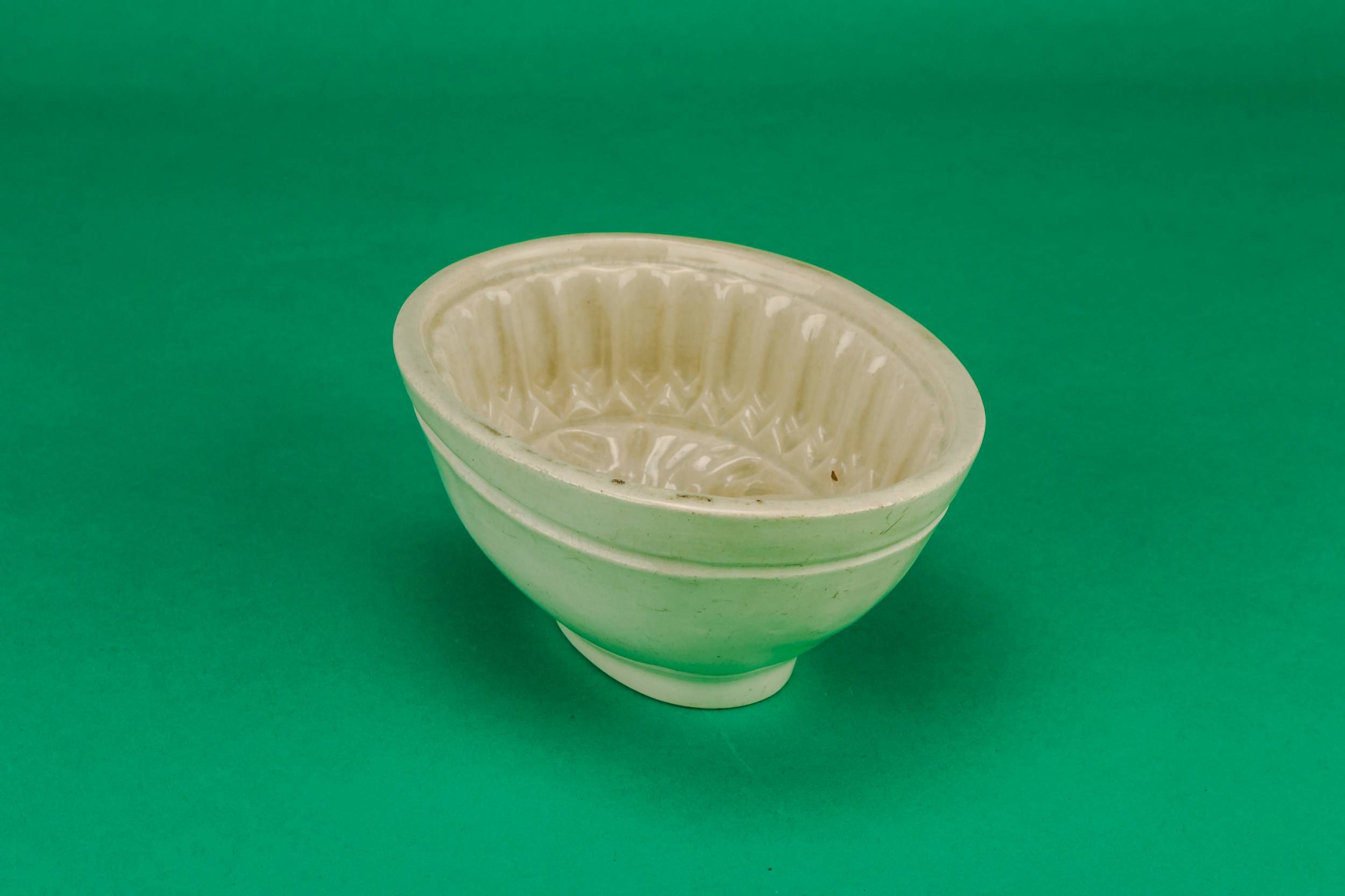 Victorian White Floral — Jelly baking mould 1