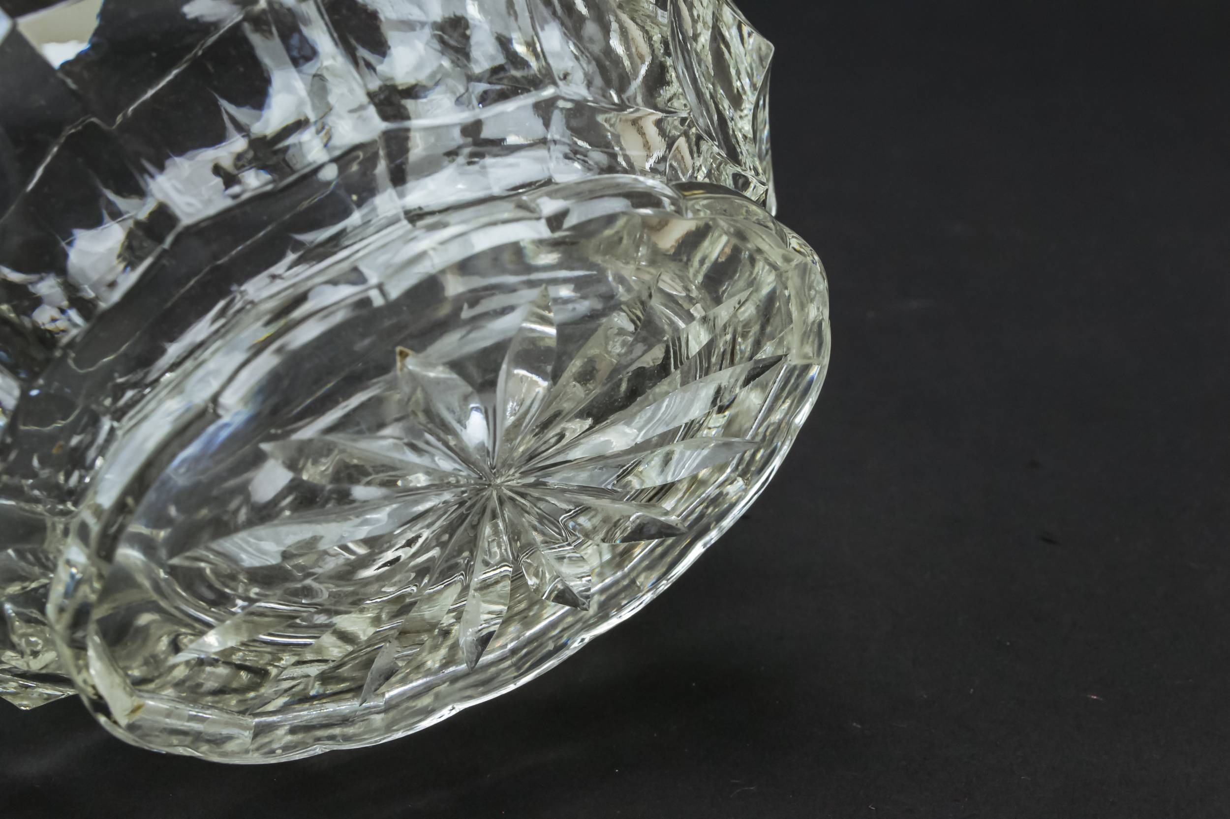 Mid-century Modern Glass — Glass water jug 3