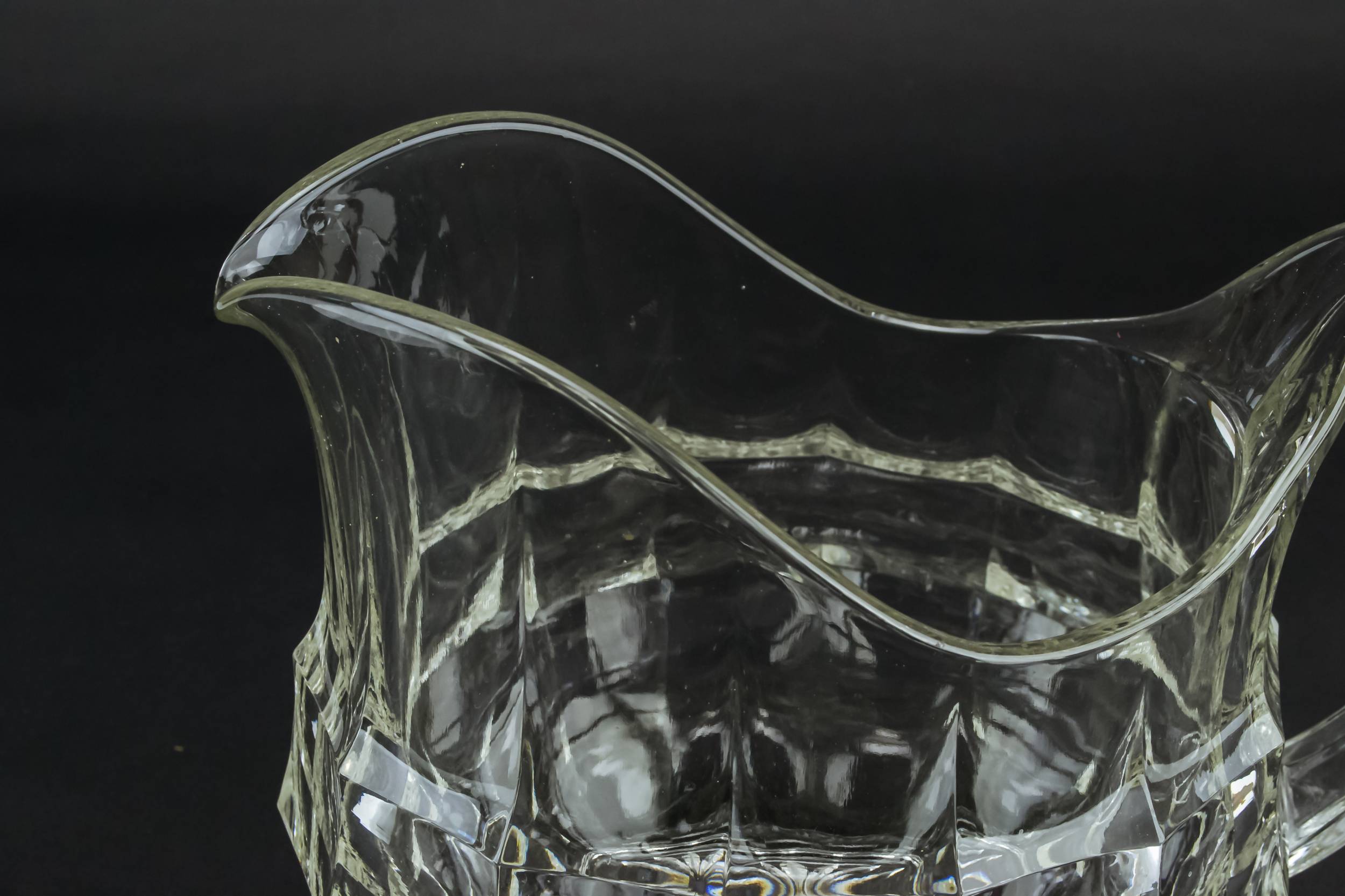 Mid-century Modern Glass — Glass water jug 2