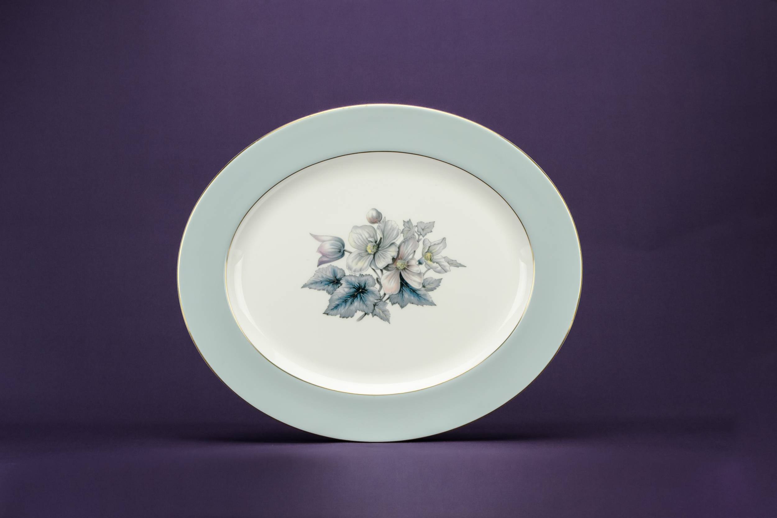 Vintage Luxurious Royal — Large blue serving platter