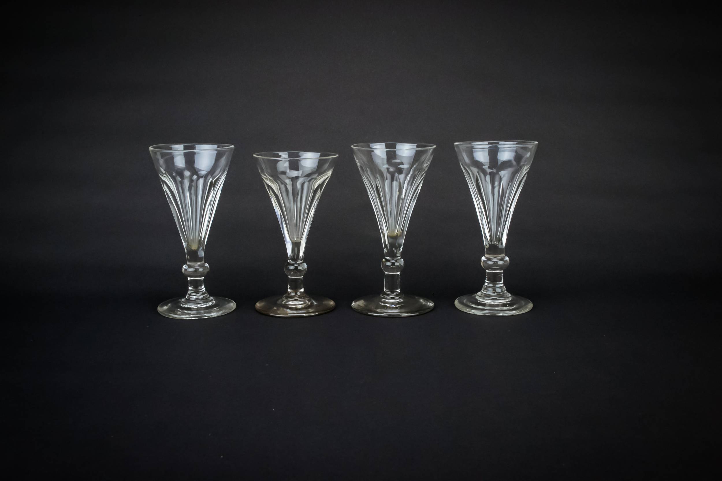 Clear High Victorian — 4 dessert wine flute glasses