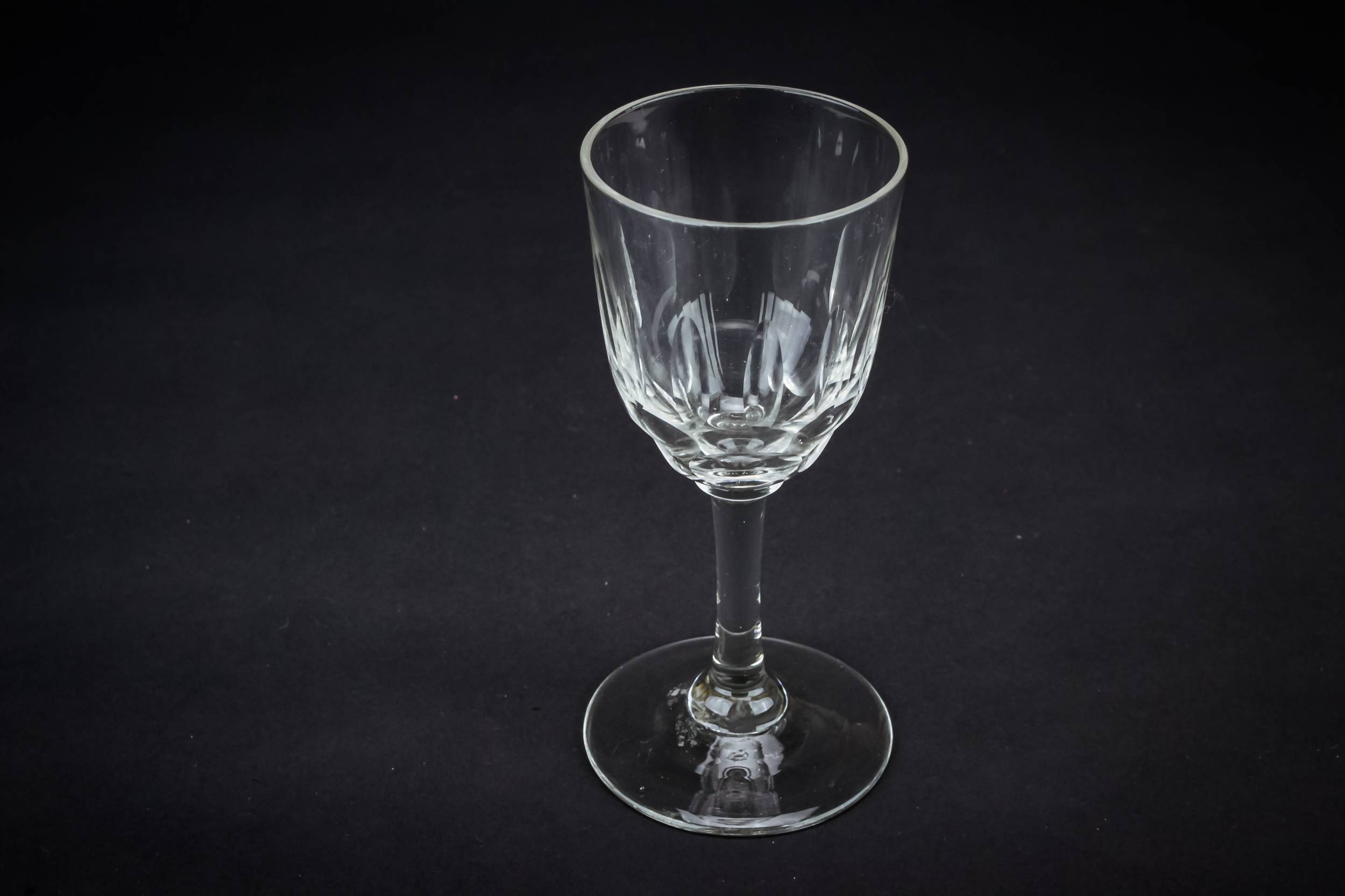 Clear Antique 0.15 — 6 dessert wine stem glasses 2