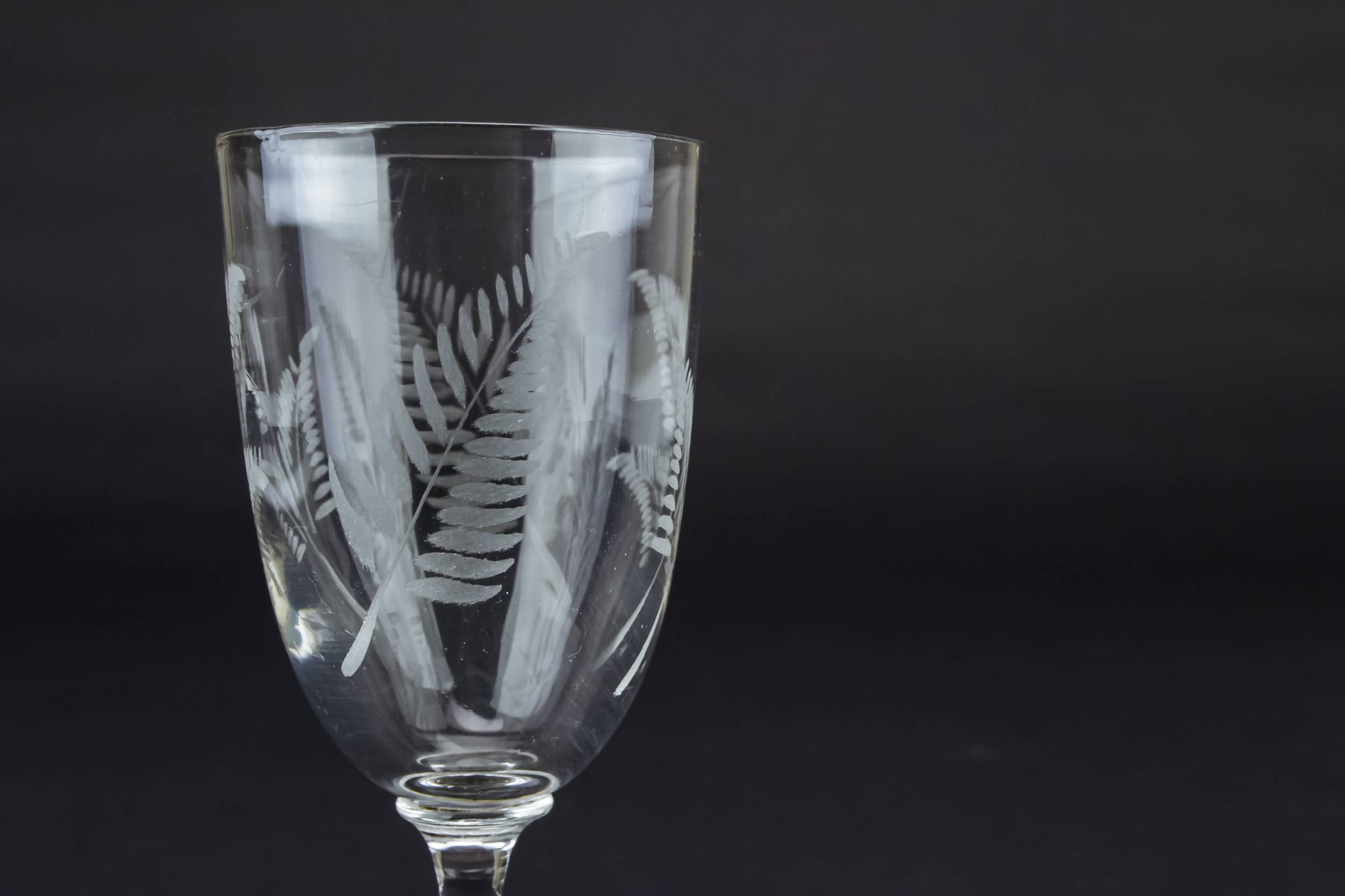 Clear Antique Fern — 3 dessert wine fern glasses 1