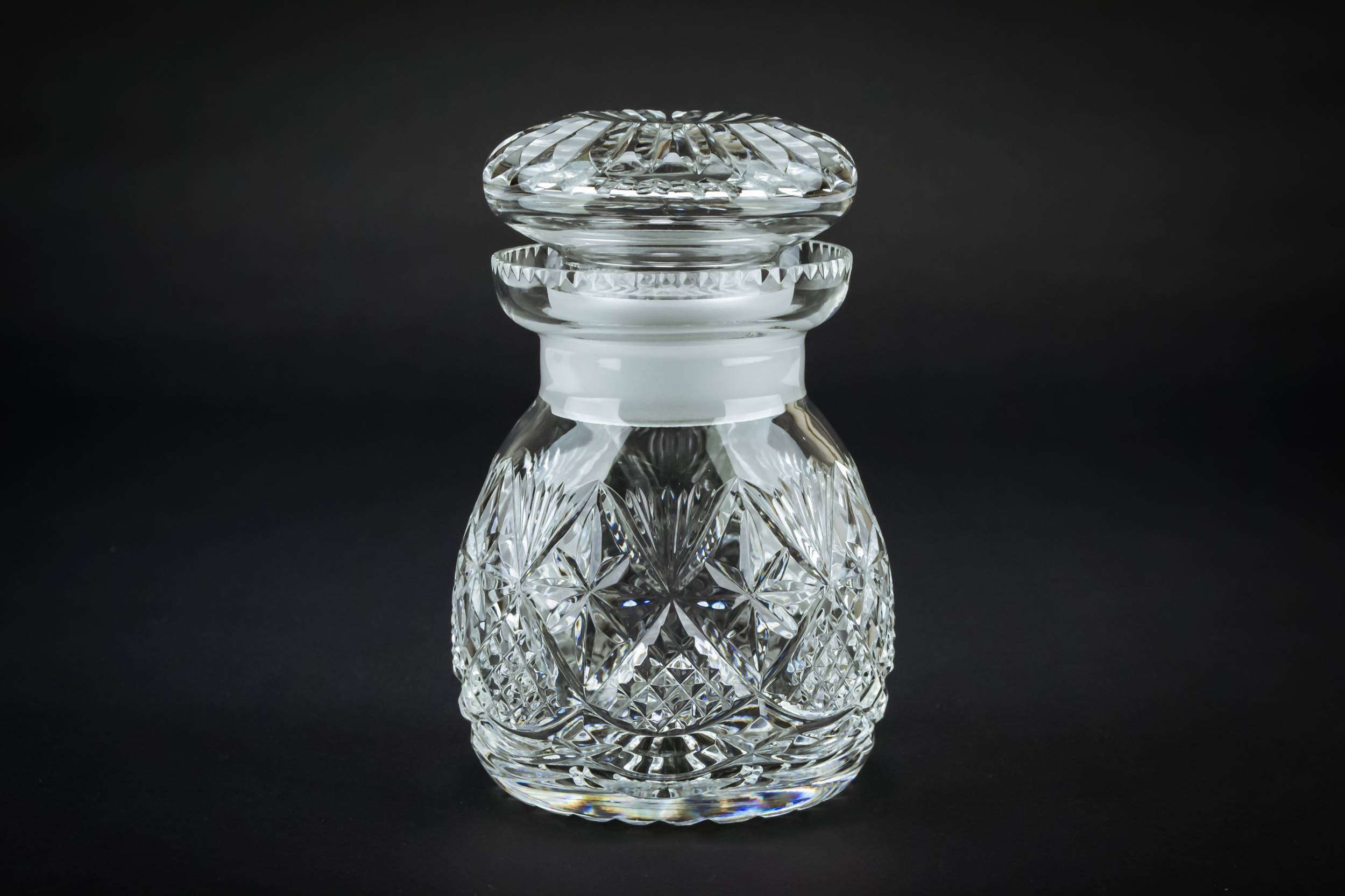 Clear Vintage Diamond — Glass condiment jar