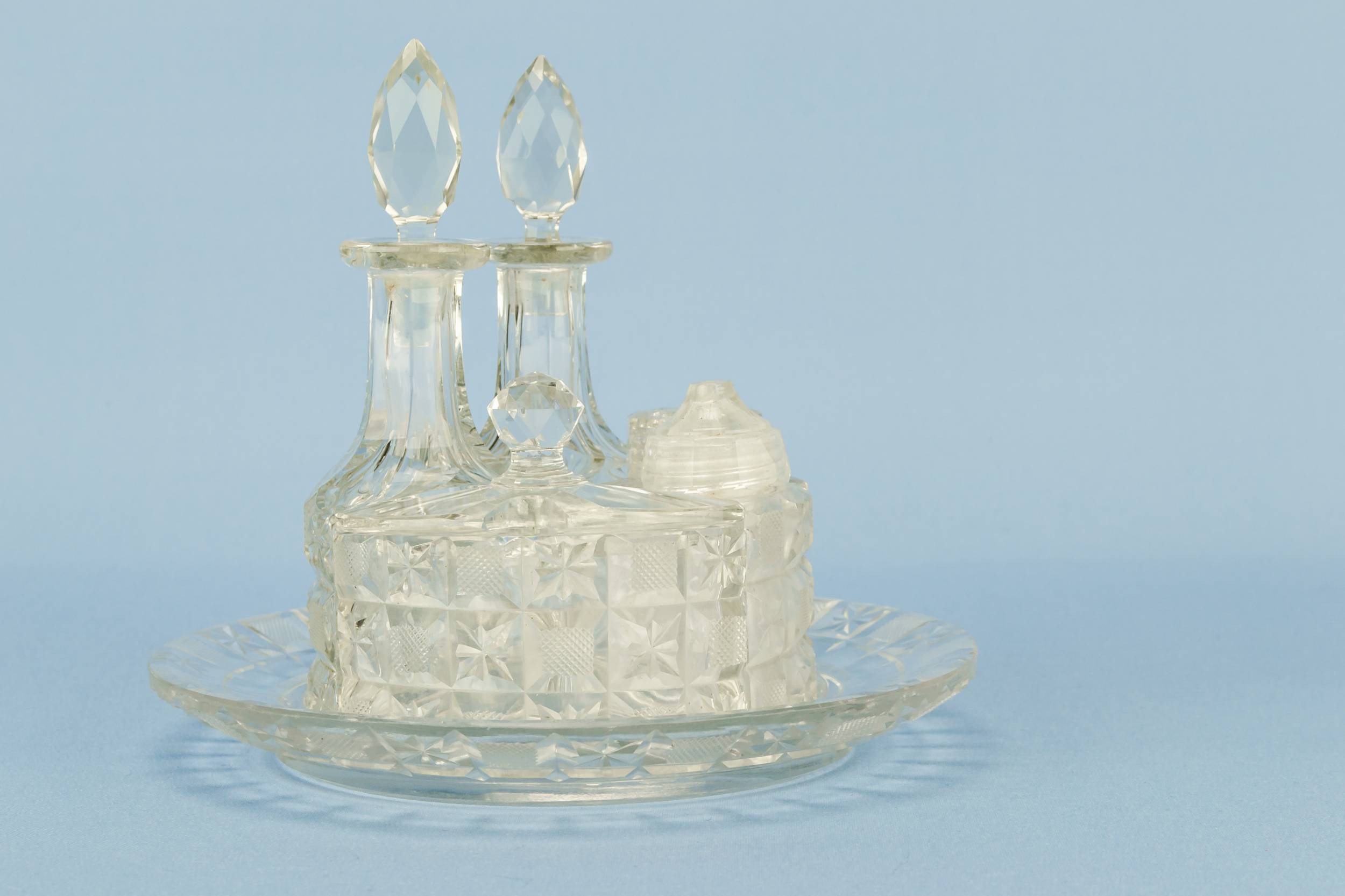 Elegant Antique Glass — Cut glass condiment set 1