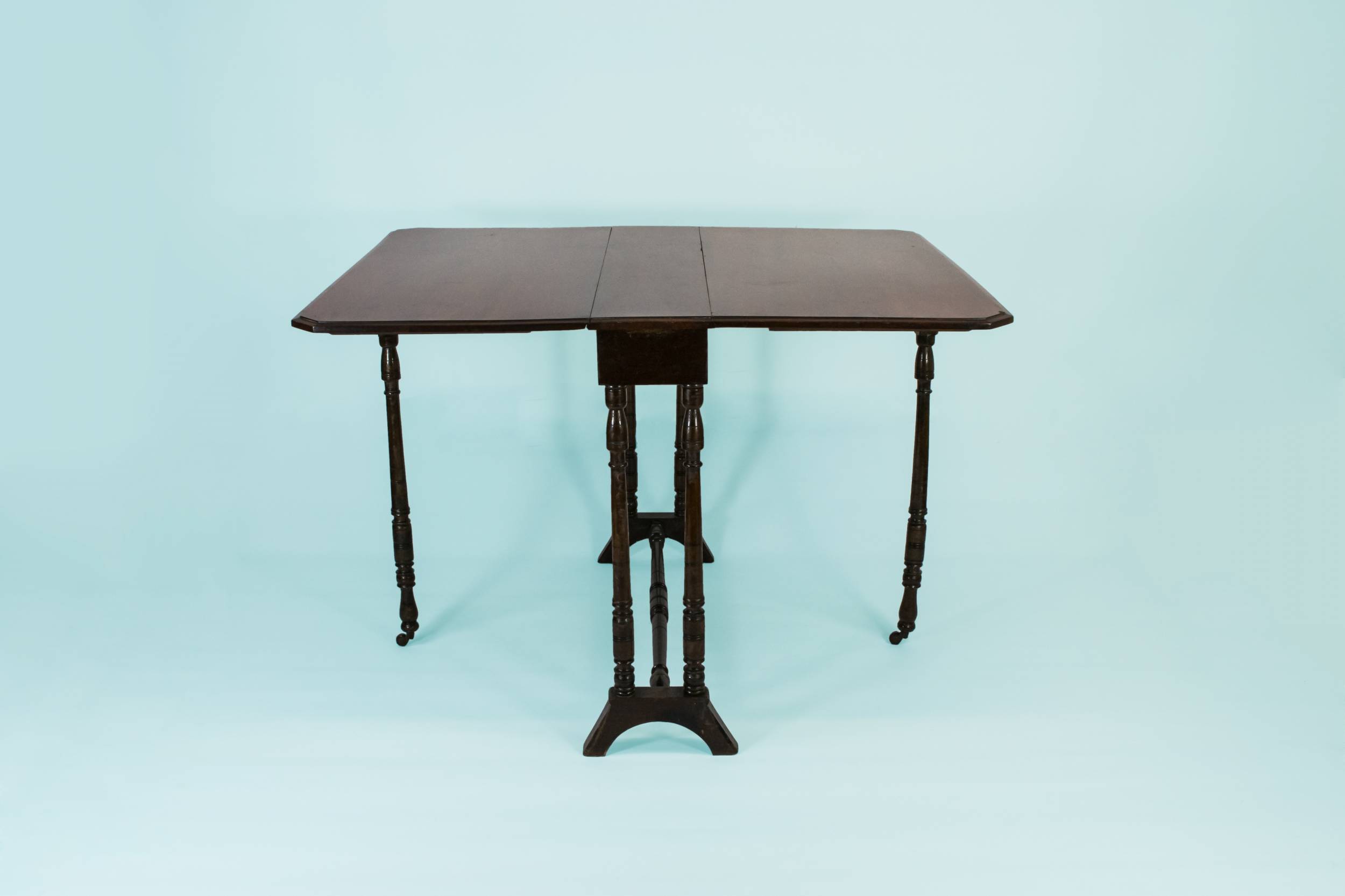 Victorian Classical Minimalist — Mahogany drop leaf table