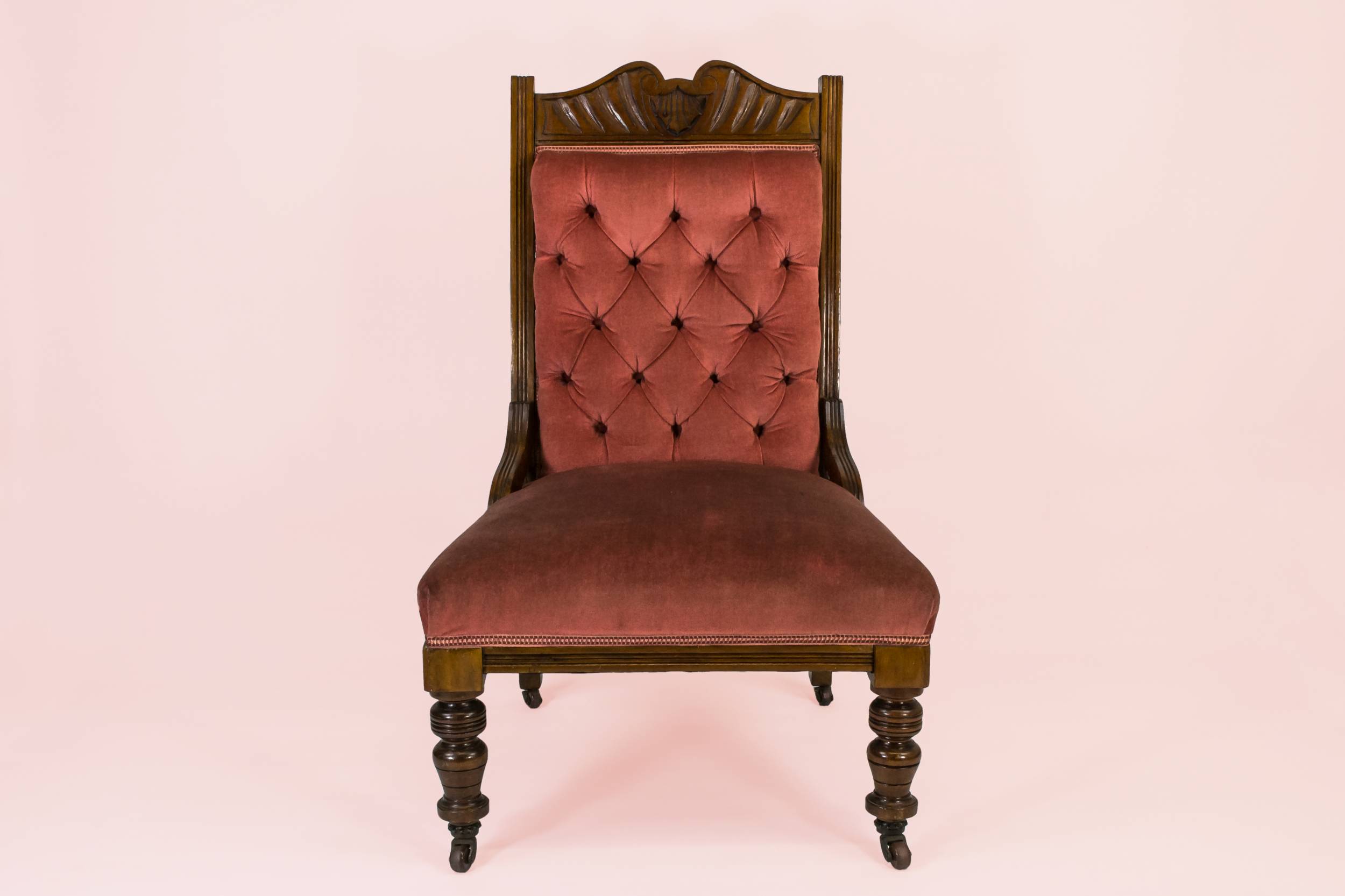 Elegant Wood CHAIR — Pink salmon lounge chair
