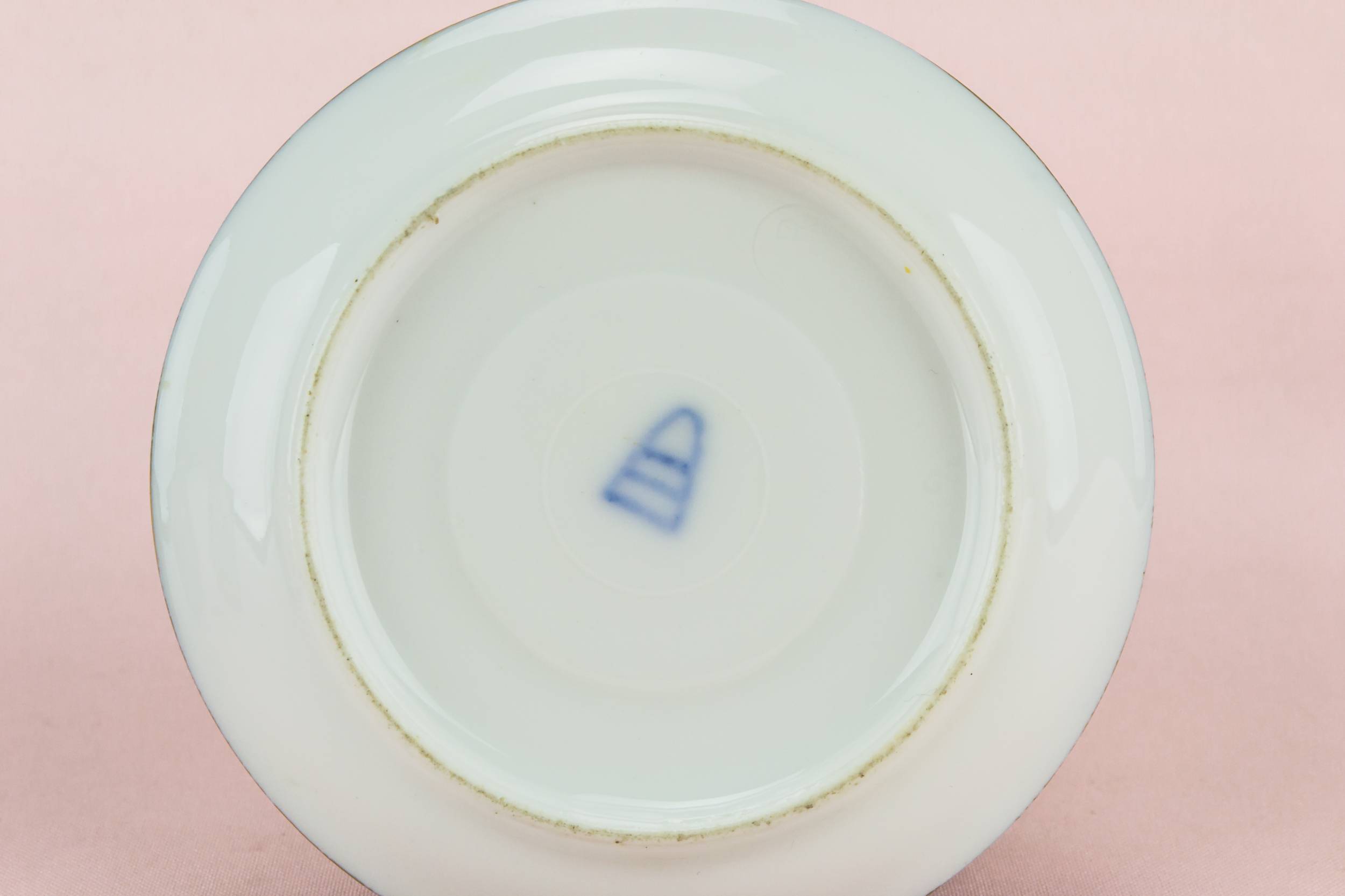 Persons Antique Spectacular — Painted coffee set for 2 3