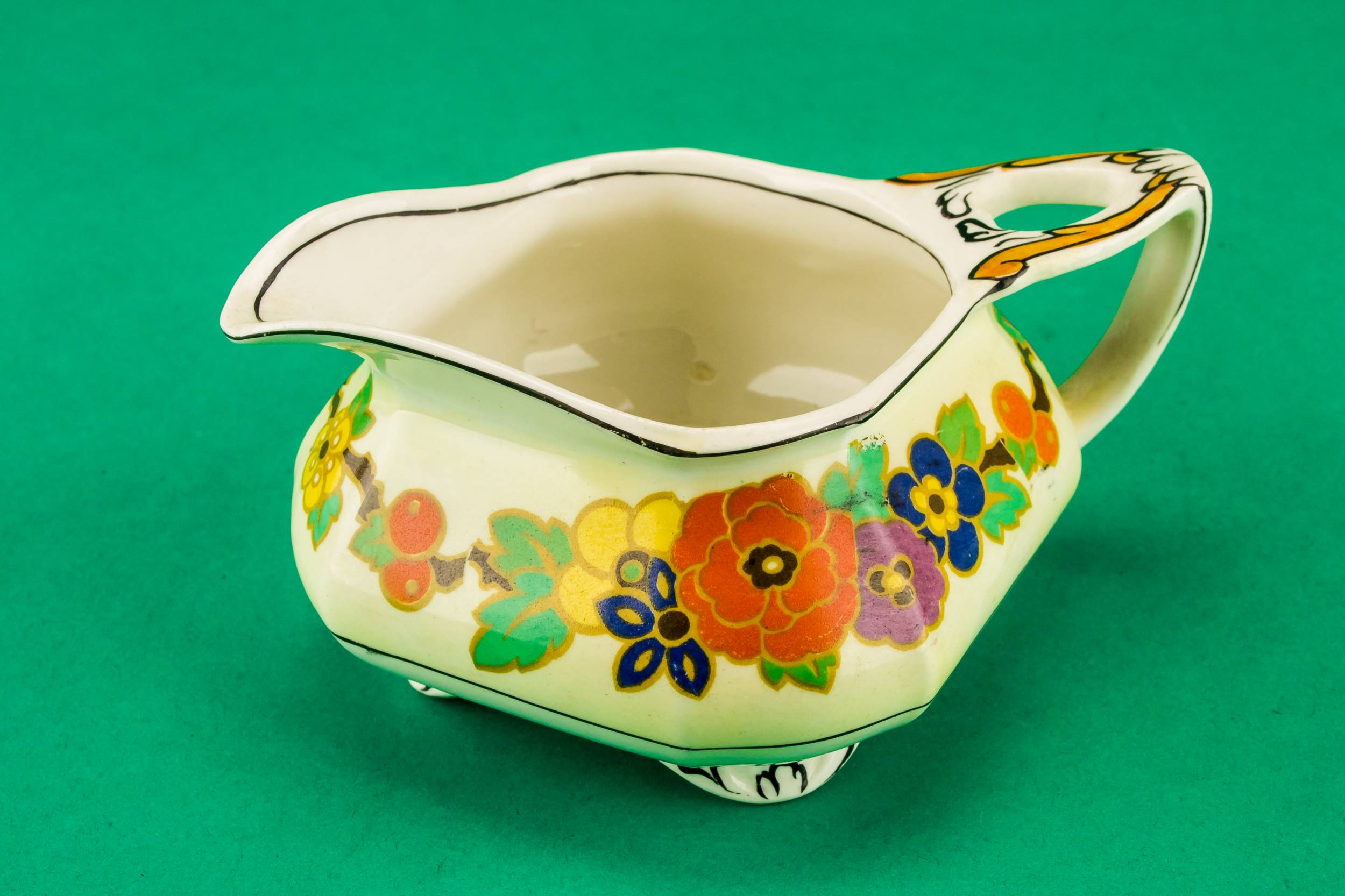 Charming Art Deco — Colourful tea set for one 3