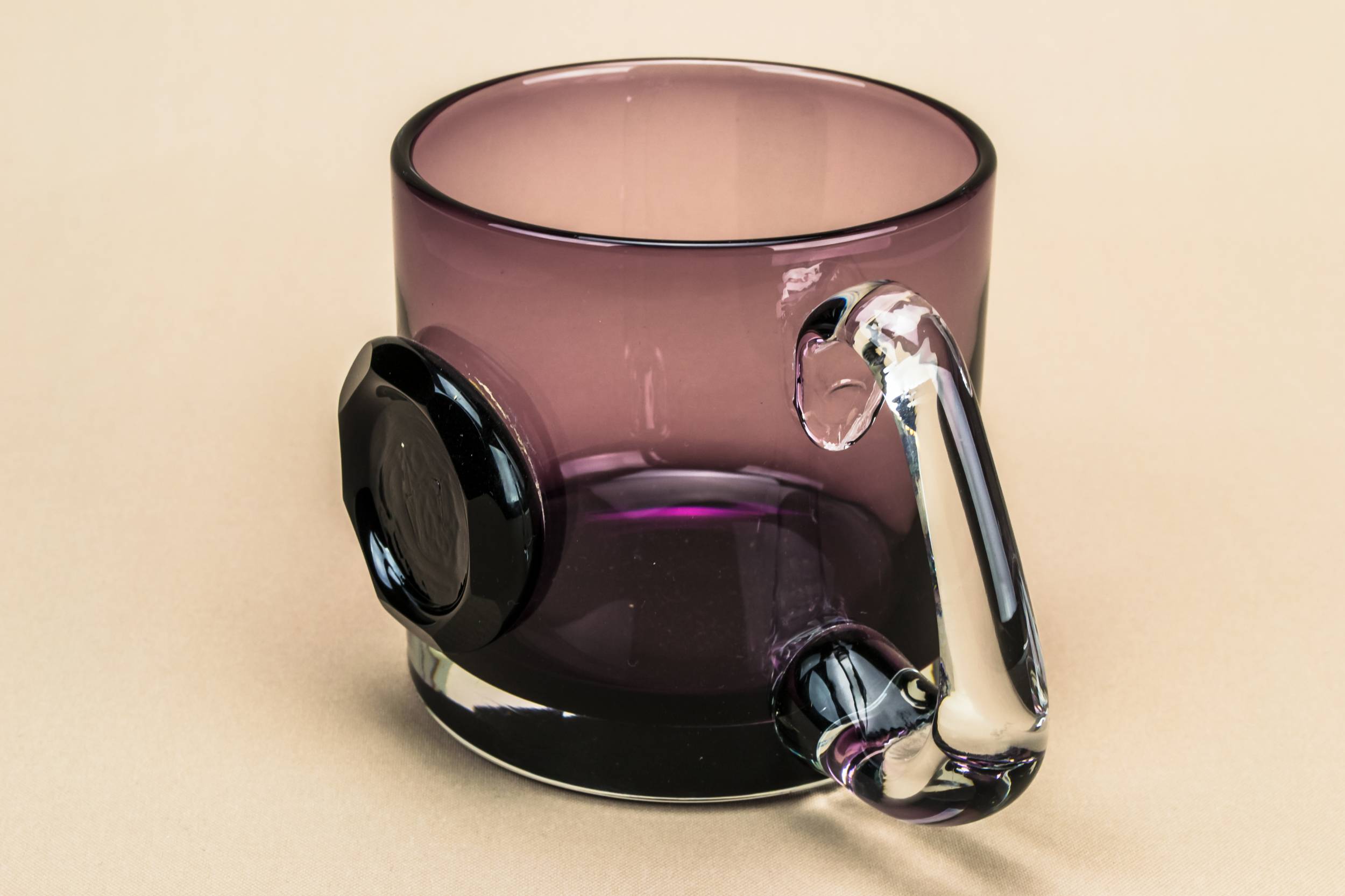 Vintage Purple Punch — Purple glass beer mug 2