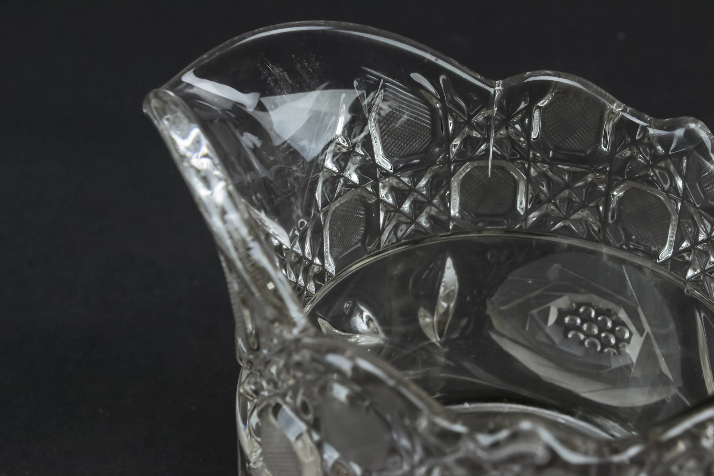 Glass Antique Roses — Cut glass creamer 2